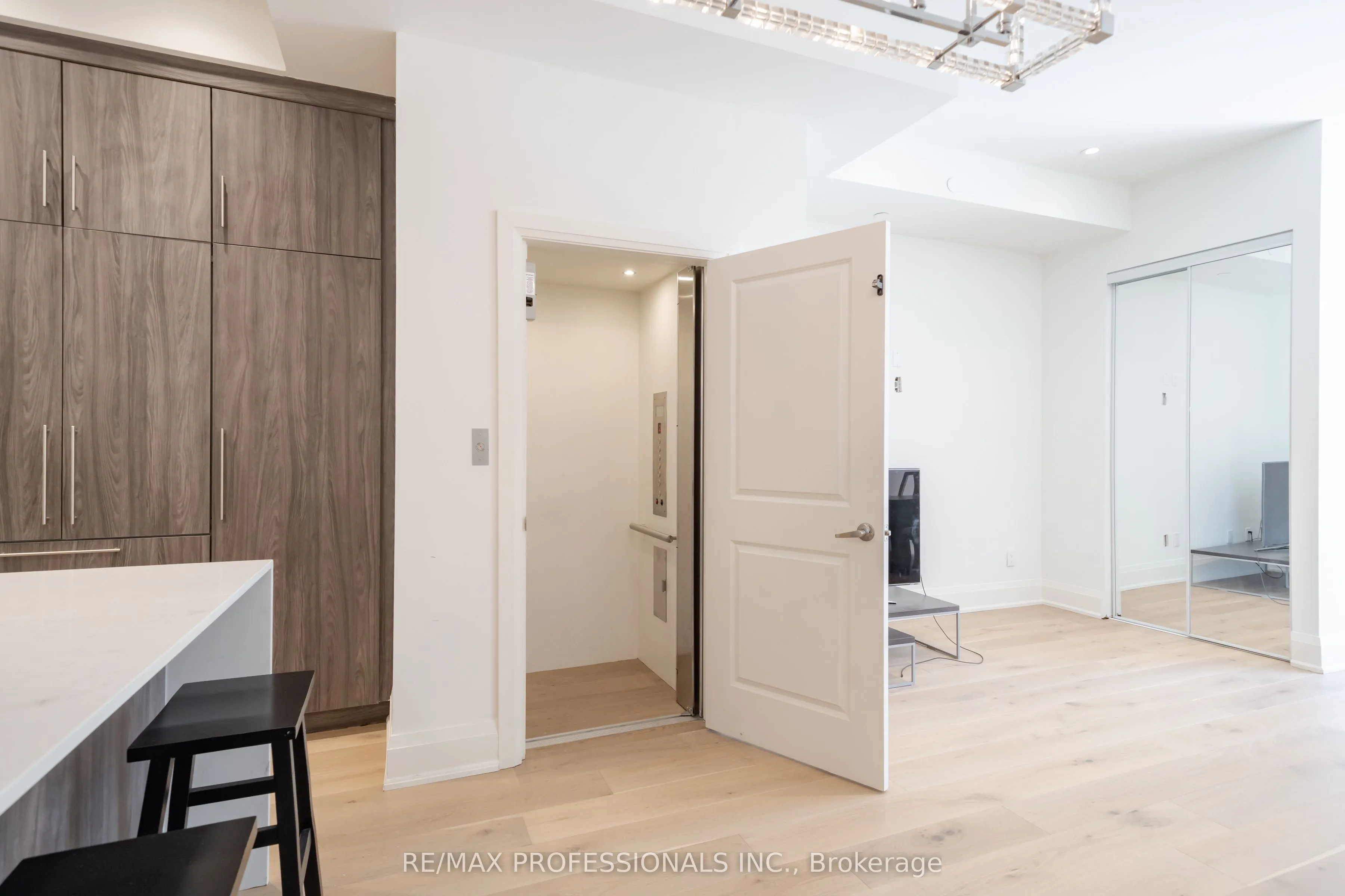 95 Brookfield Road, #2