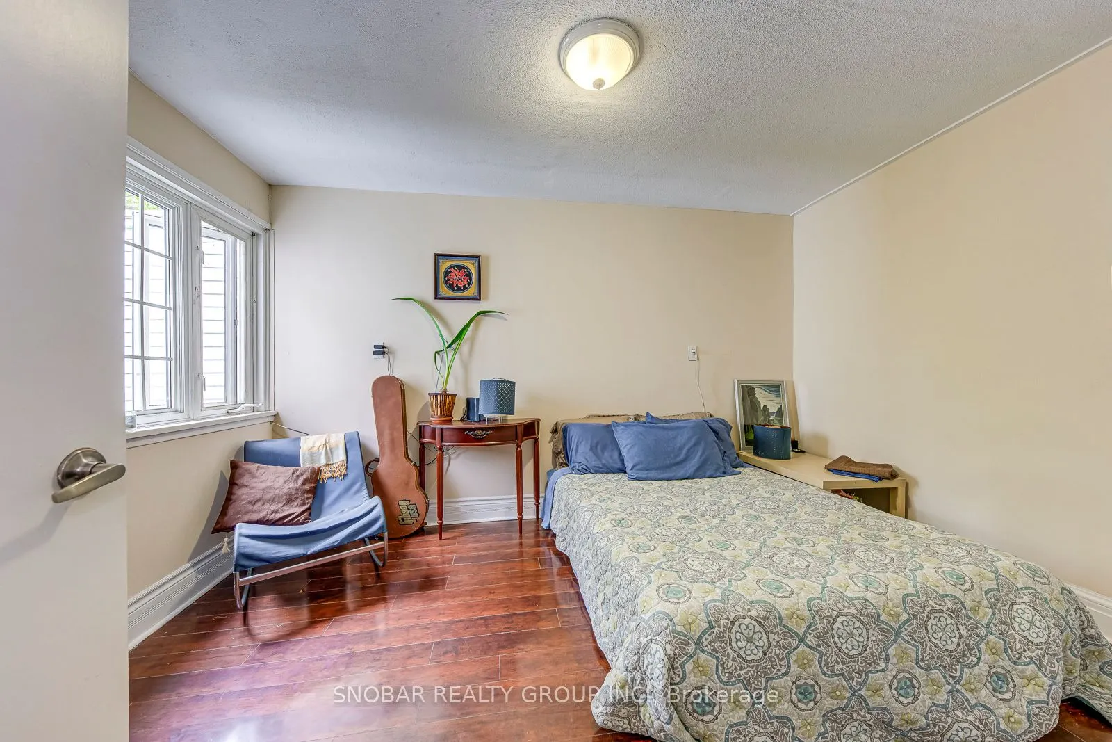 60 Vanevery Street