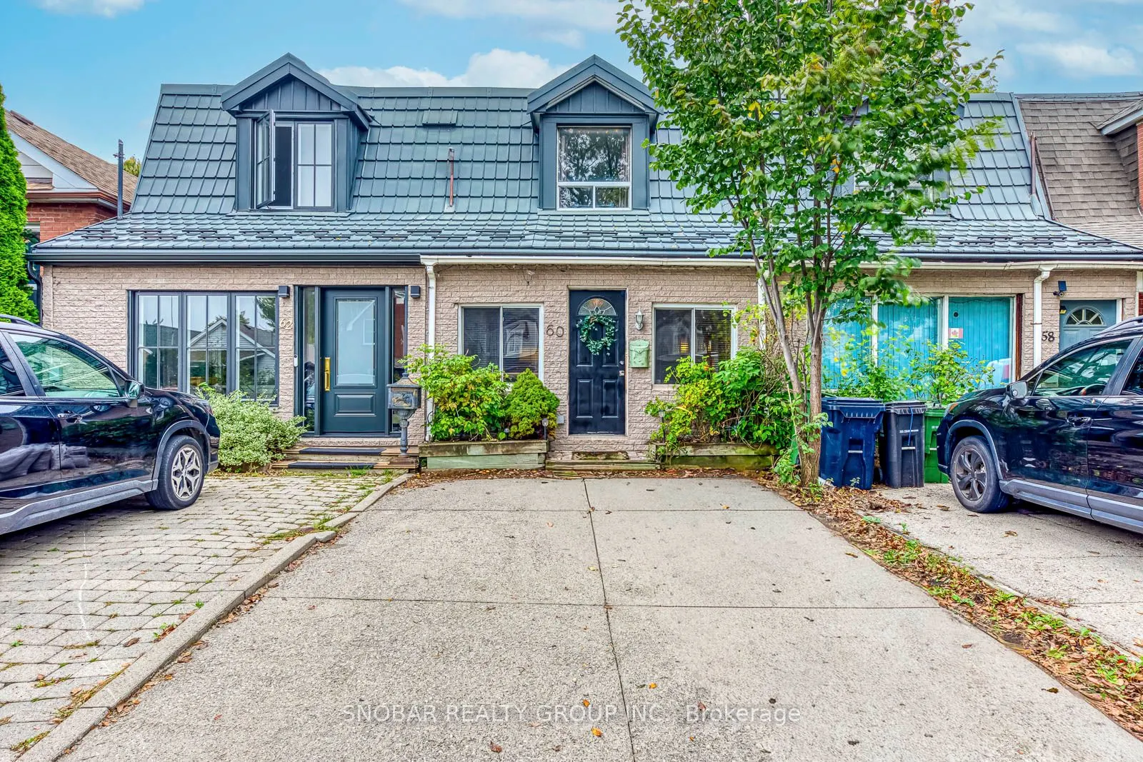 60 Vanevery Street