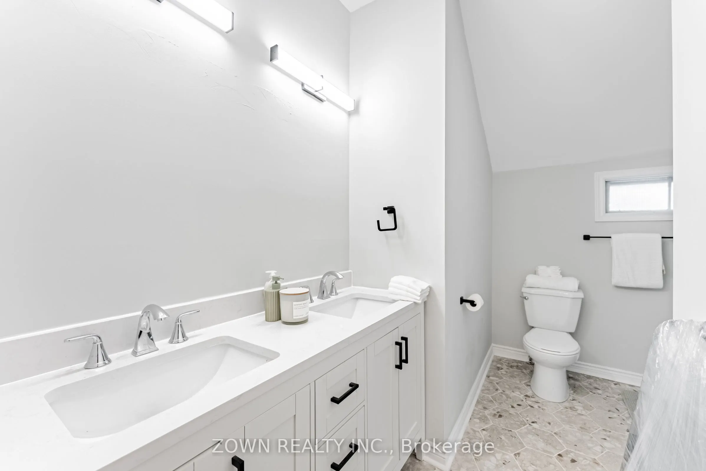 17277 Old Main Street, #1