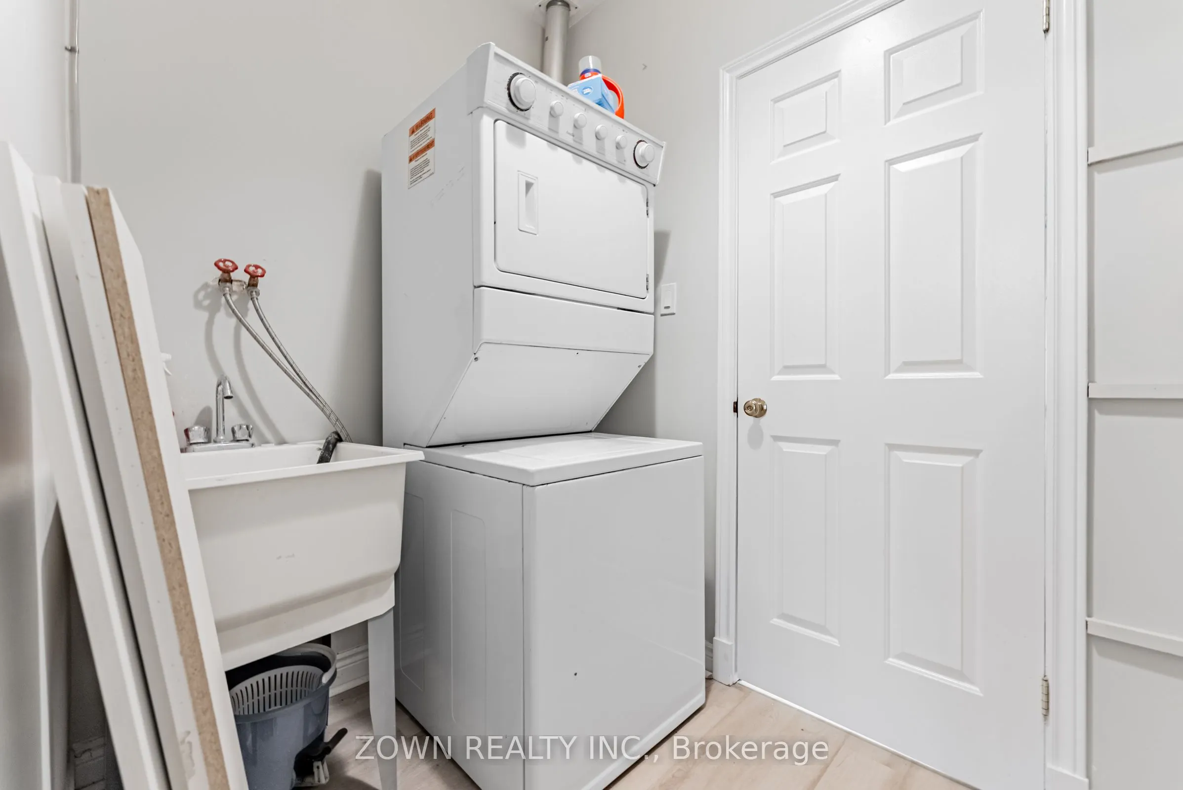 17277 Old Main Street, #1
