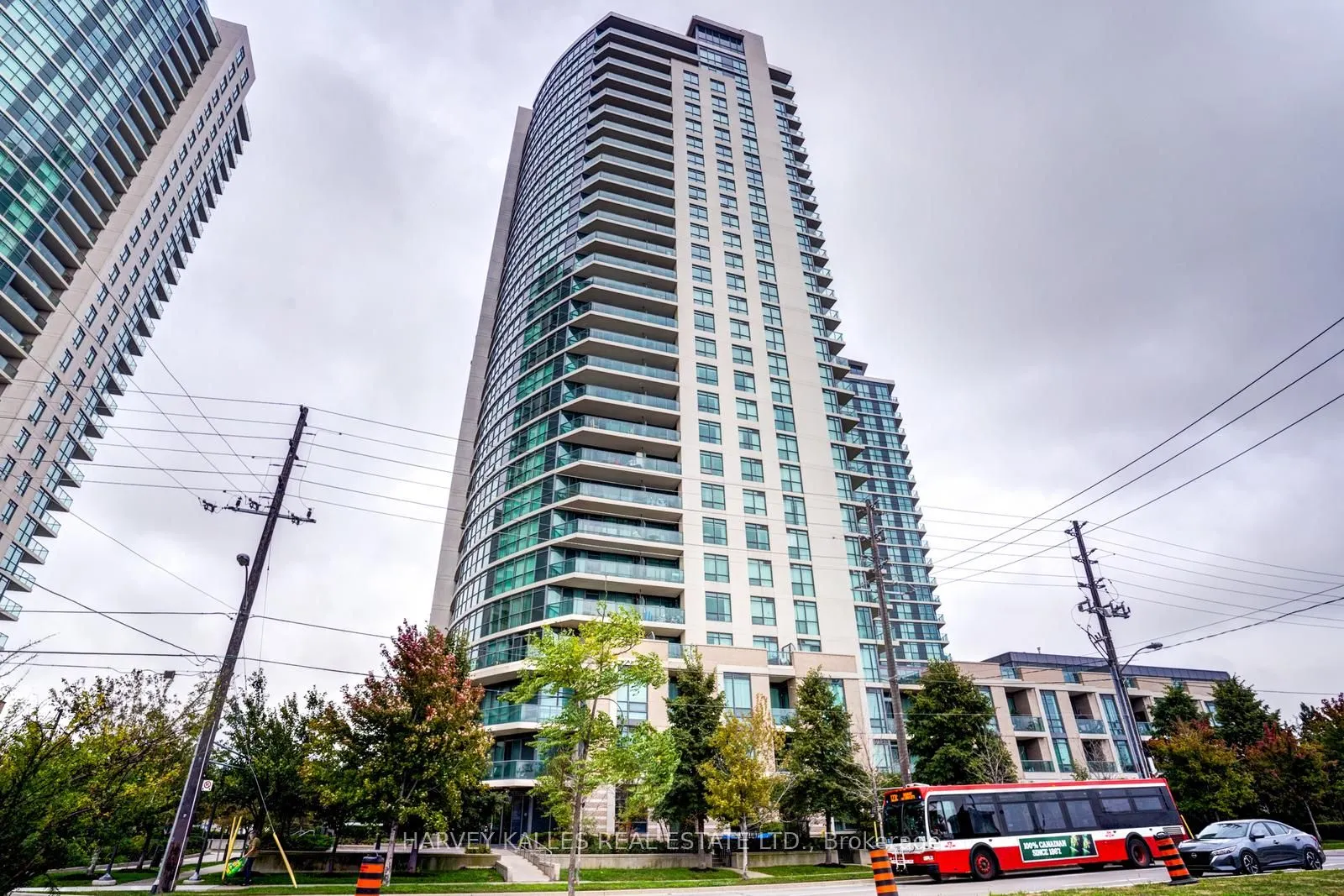 215 Sherway Gardens Road, #109