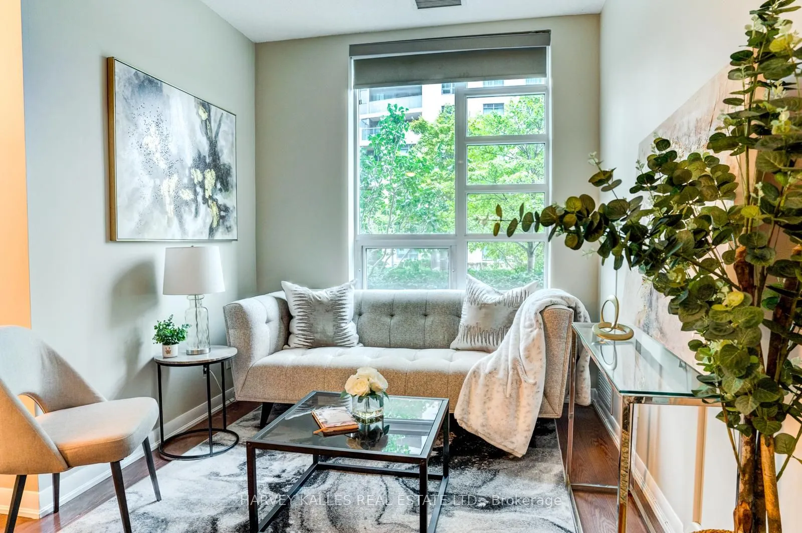 215 Sherway Gardens Road, #109
