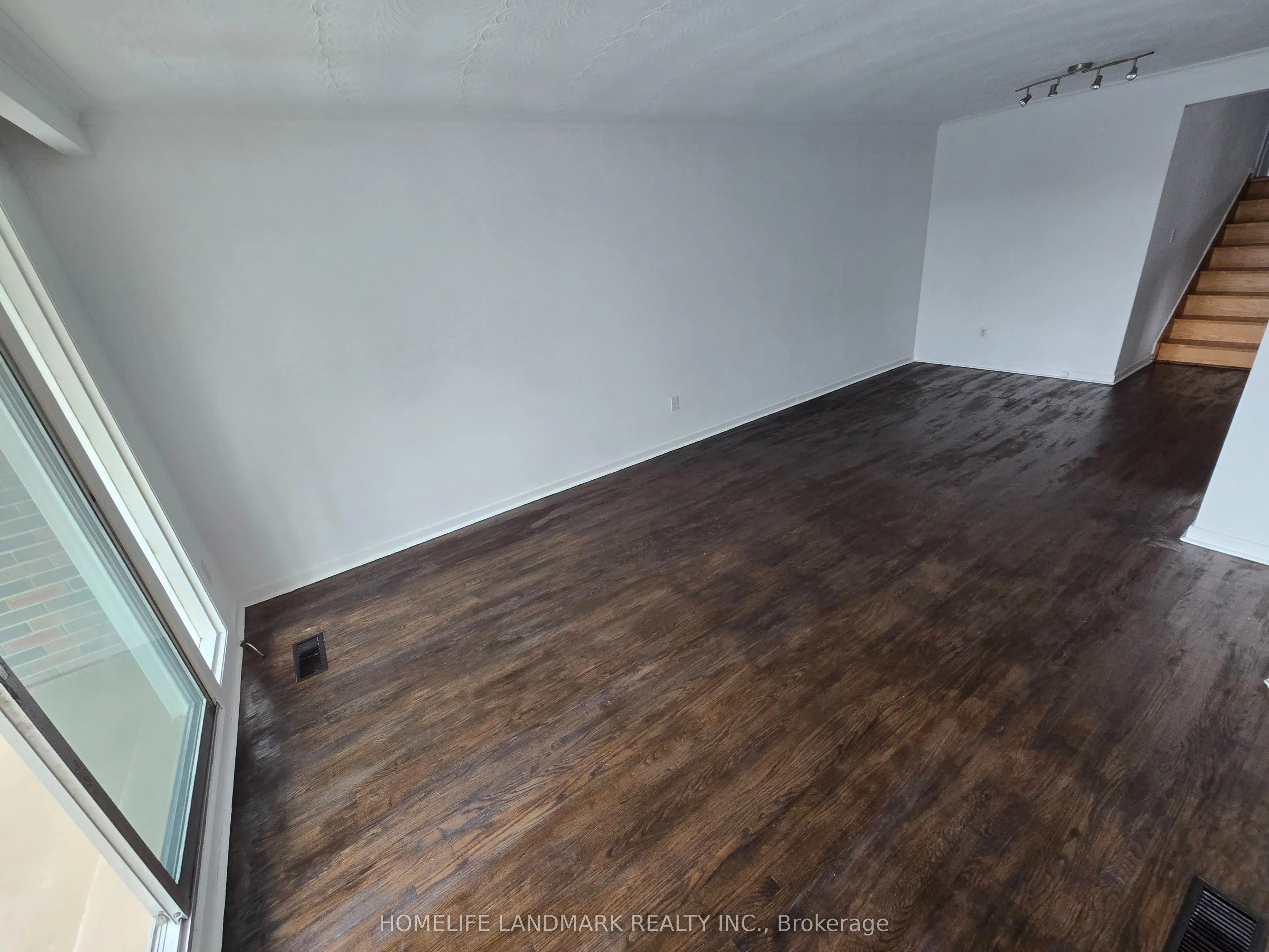 135 Cabana Drive