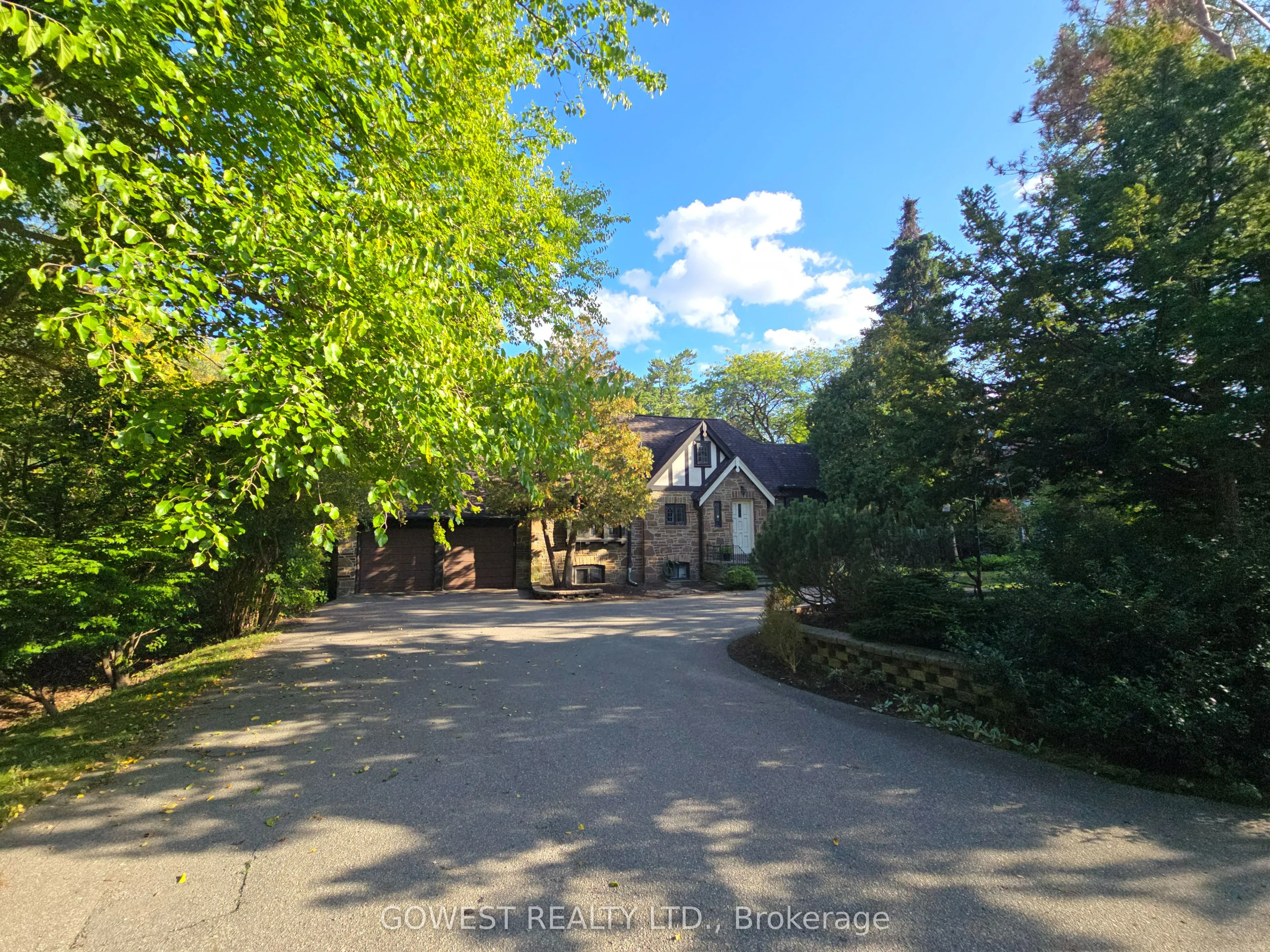 62 Pinewood Trail