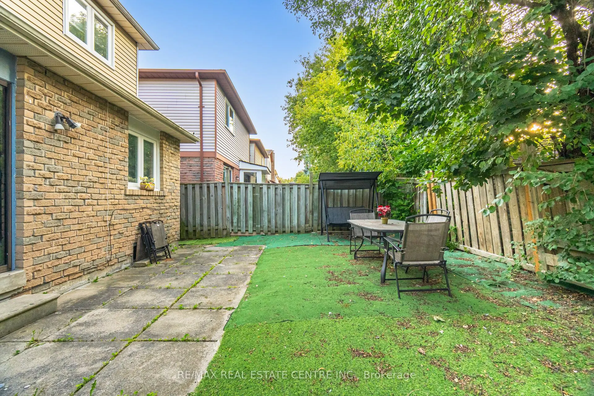 44 Abelard Avenue