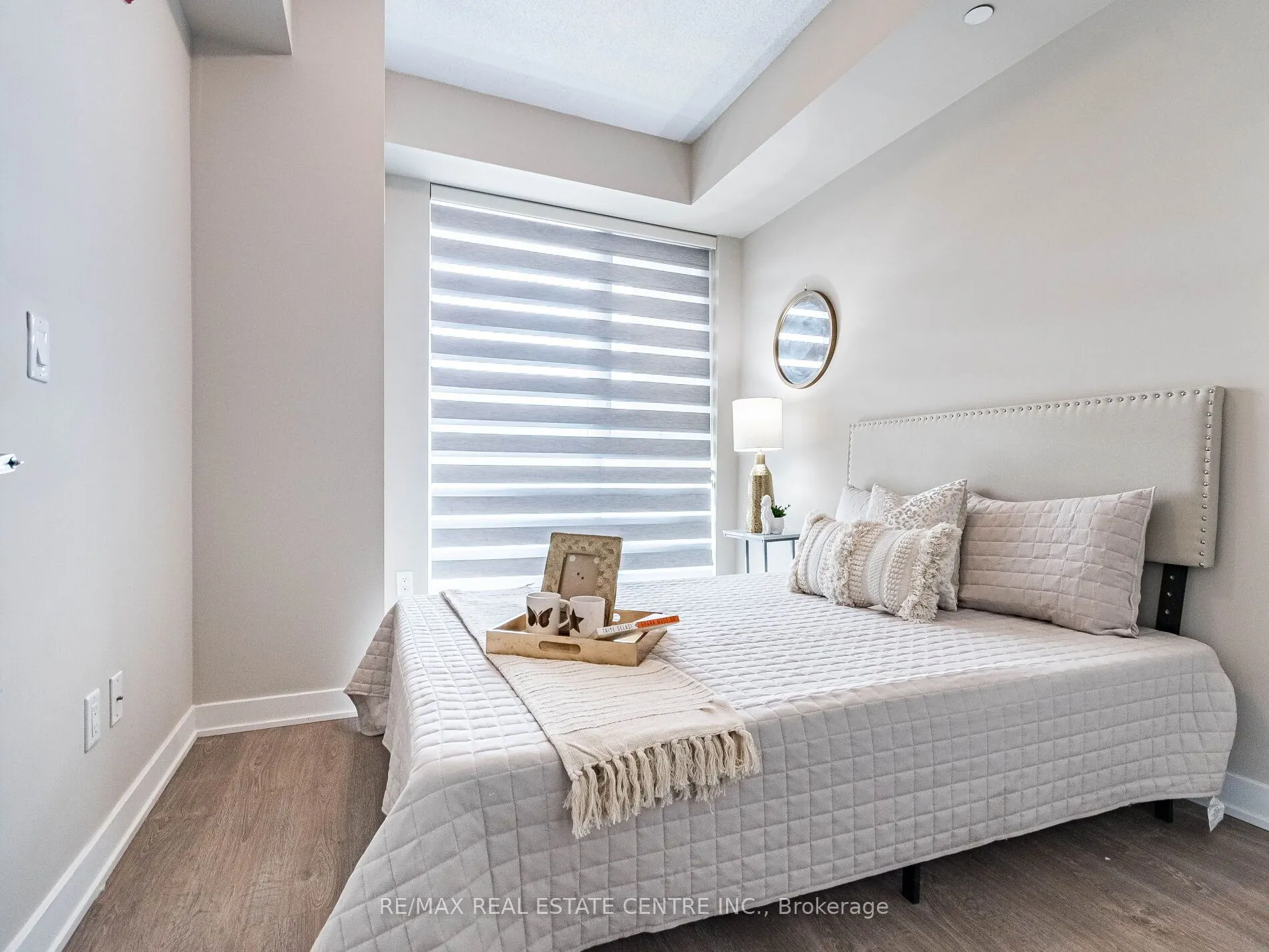 5240 Dundas Street, #B314