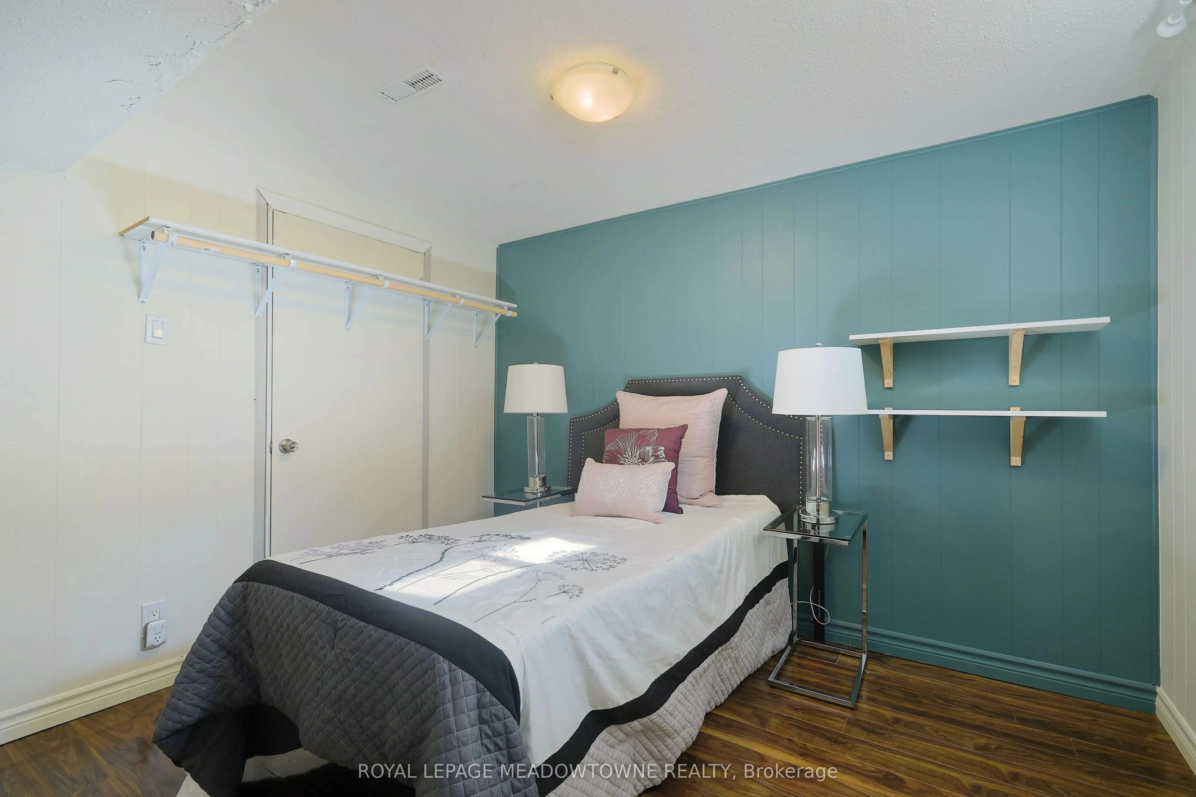 272 Oriole Court