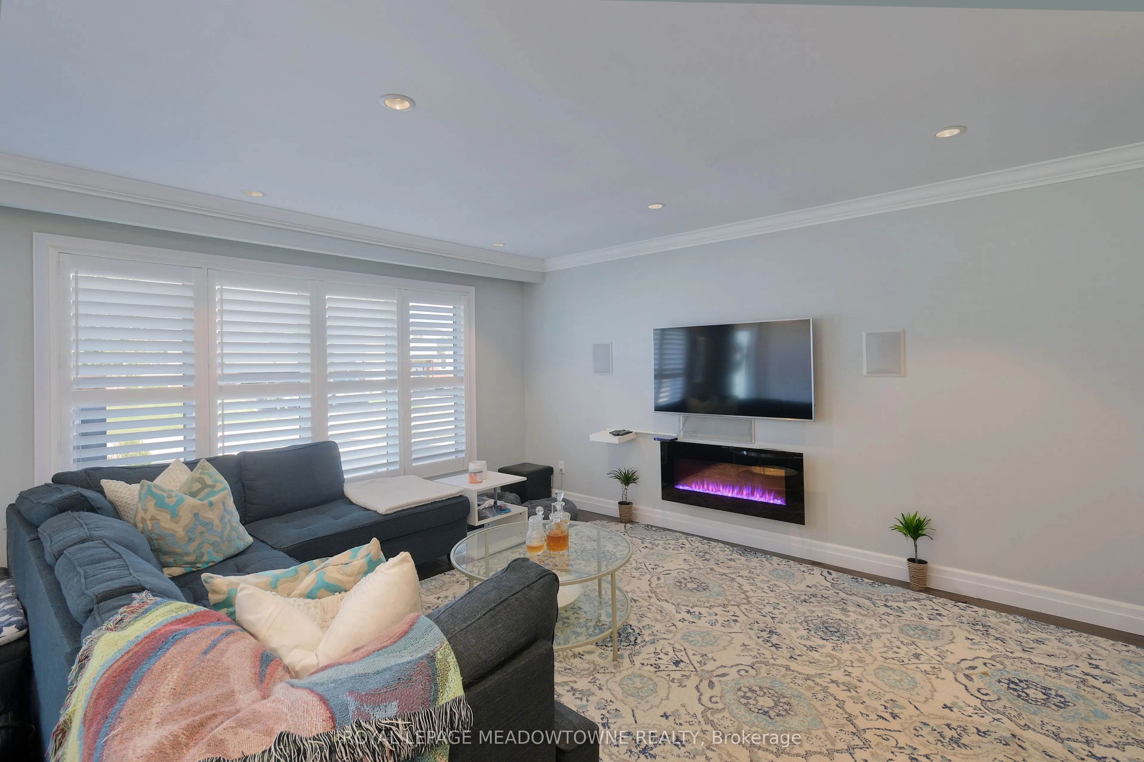 272 Oriole Court