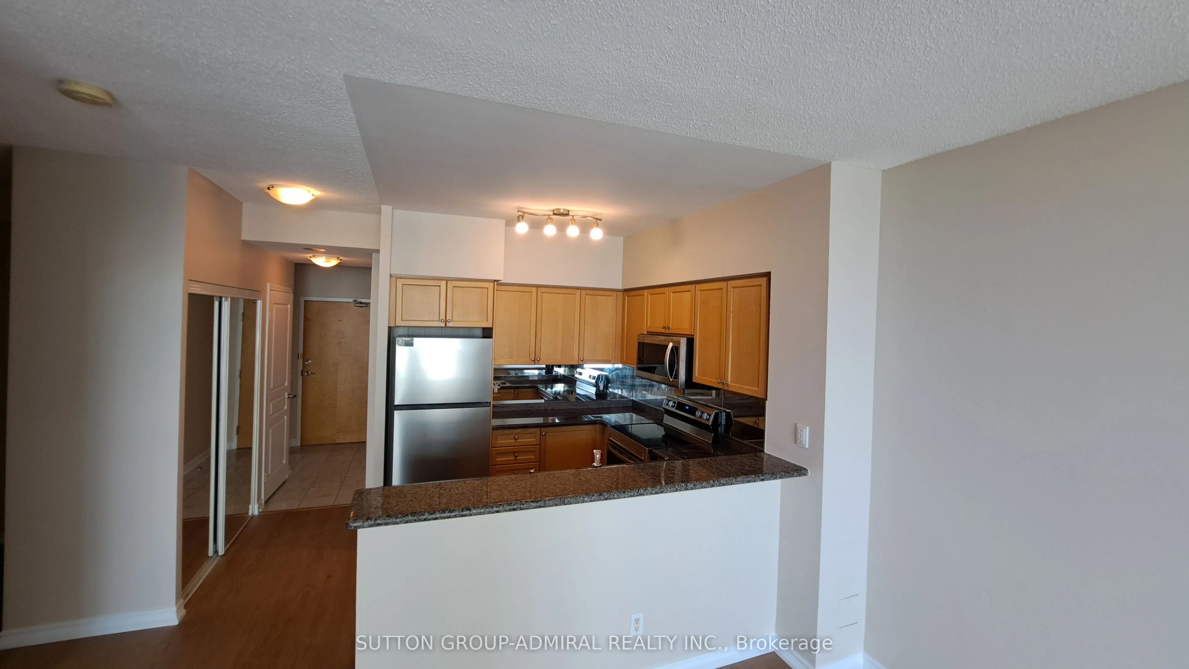 5 Marine Parade Drive, #901