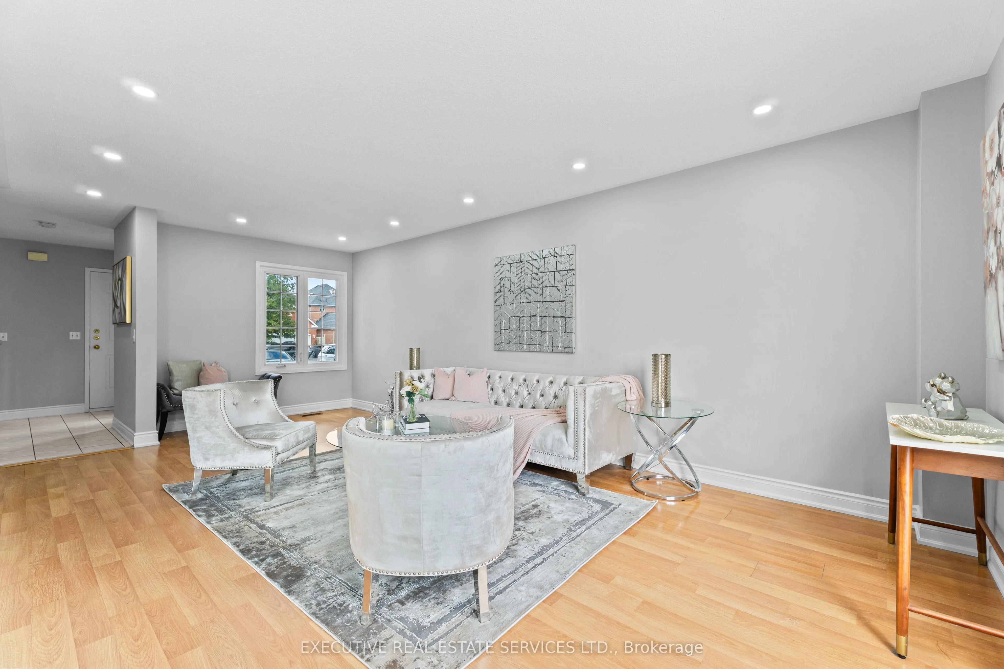 11 Upwood Place