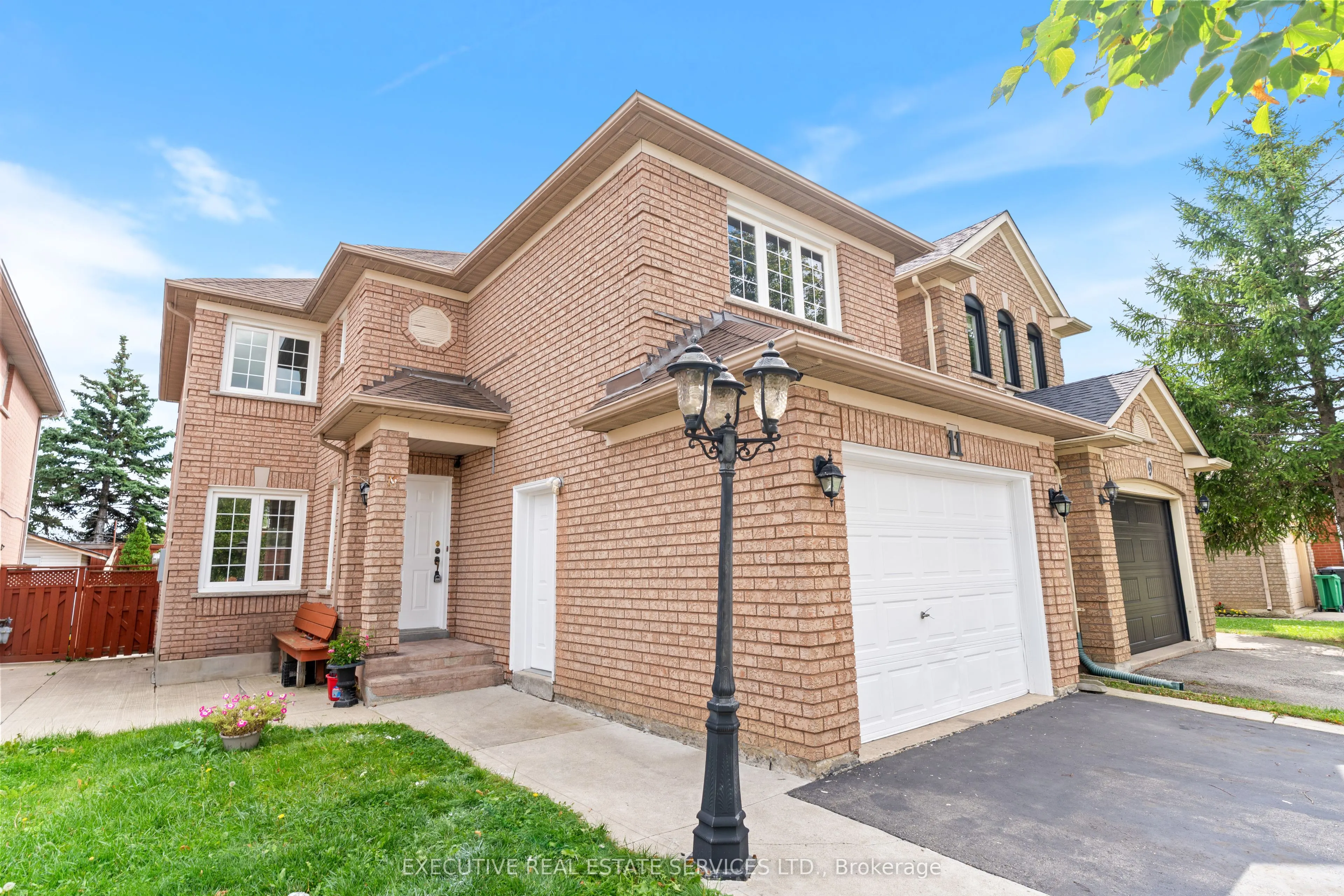 11 Upwood Place