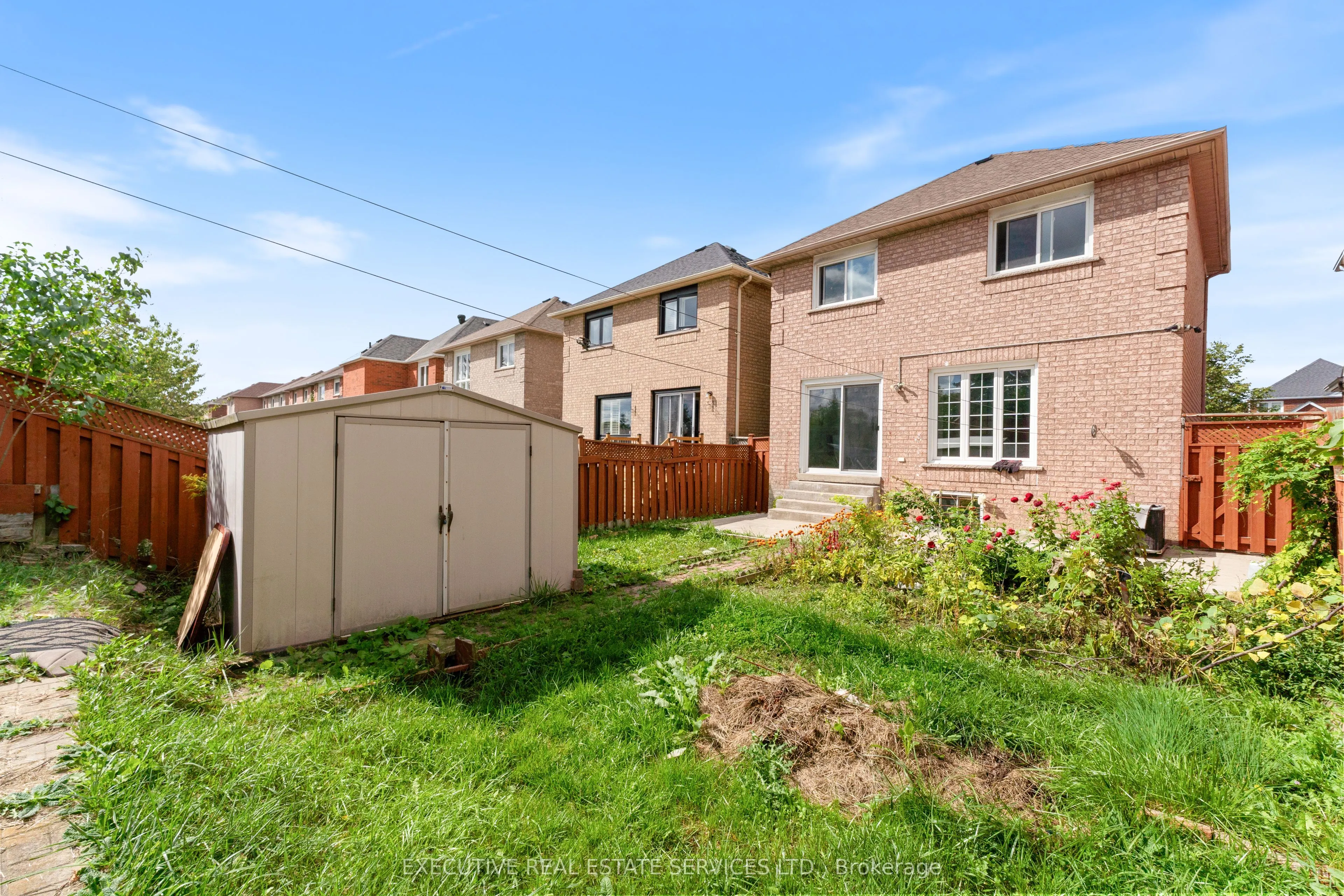 11 Upwood Place