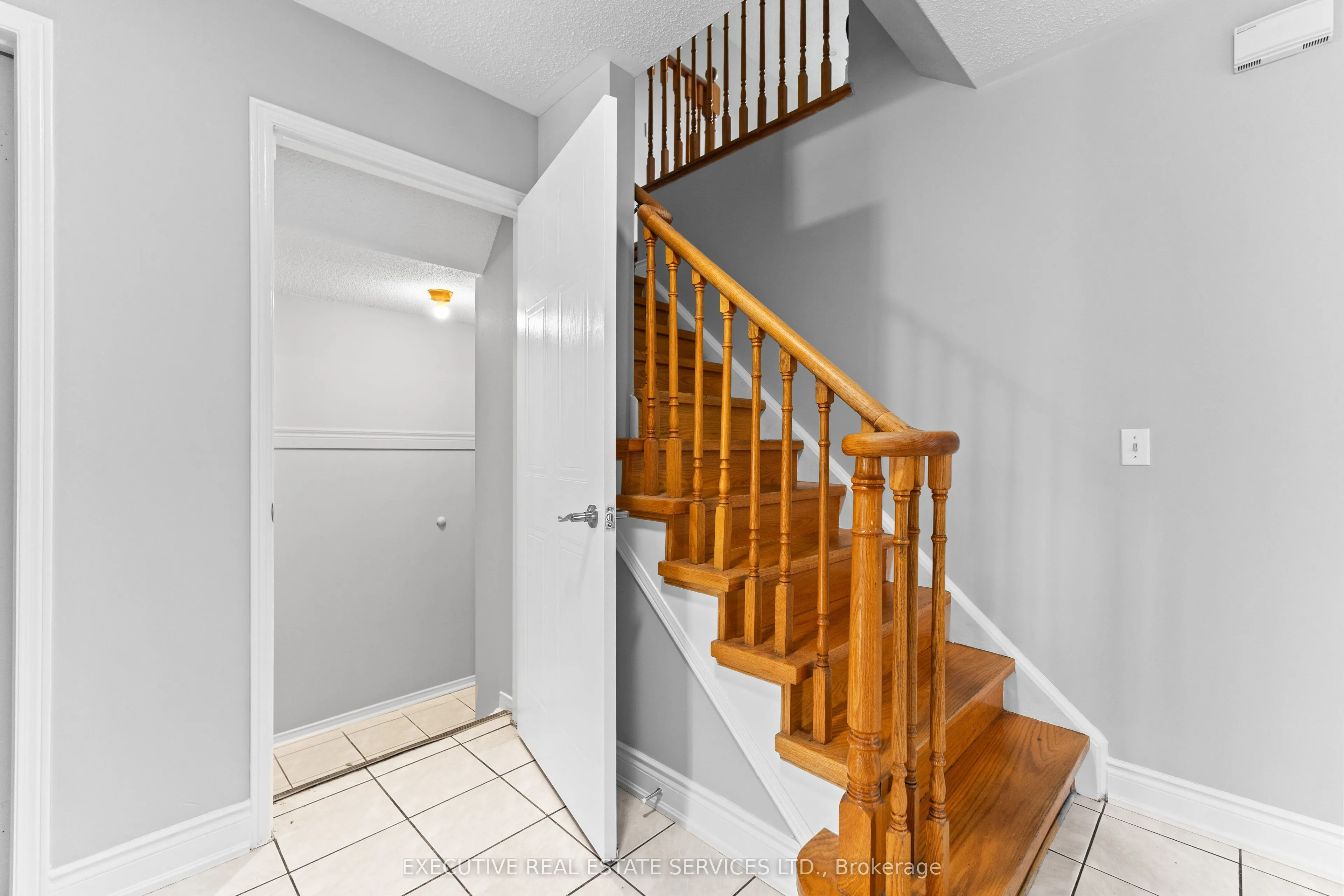 11 Upwood Place