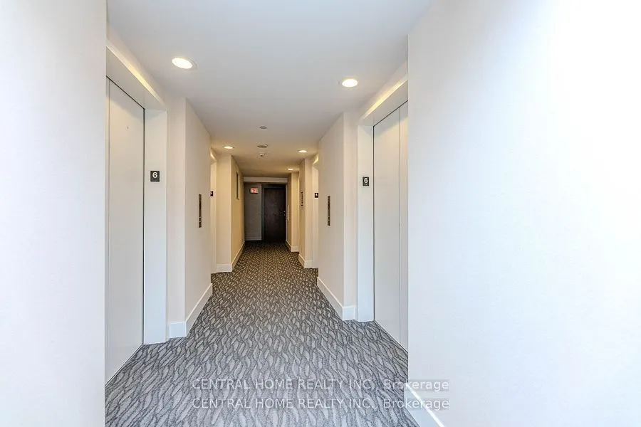 2220 Lake Shore Boulevard W, #607