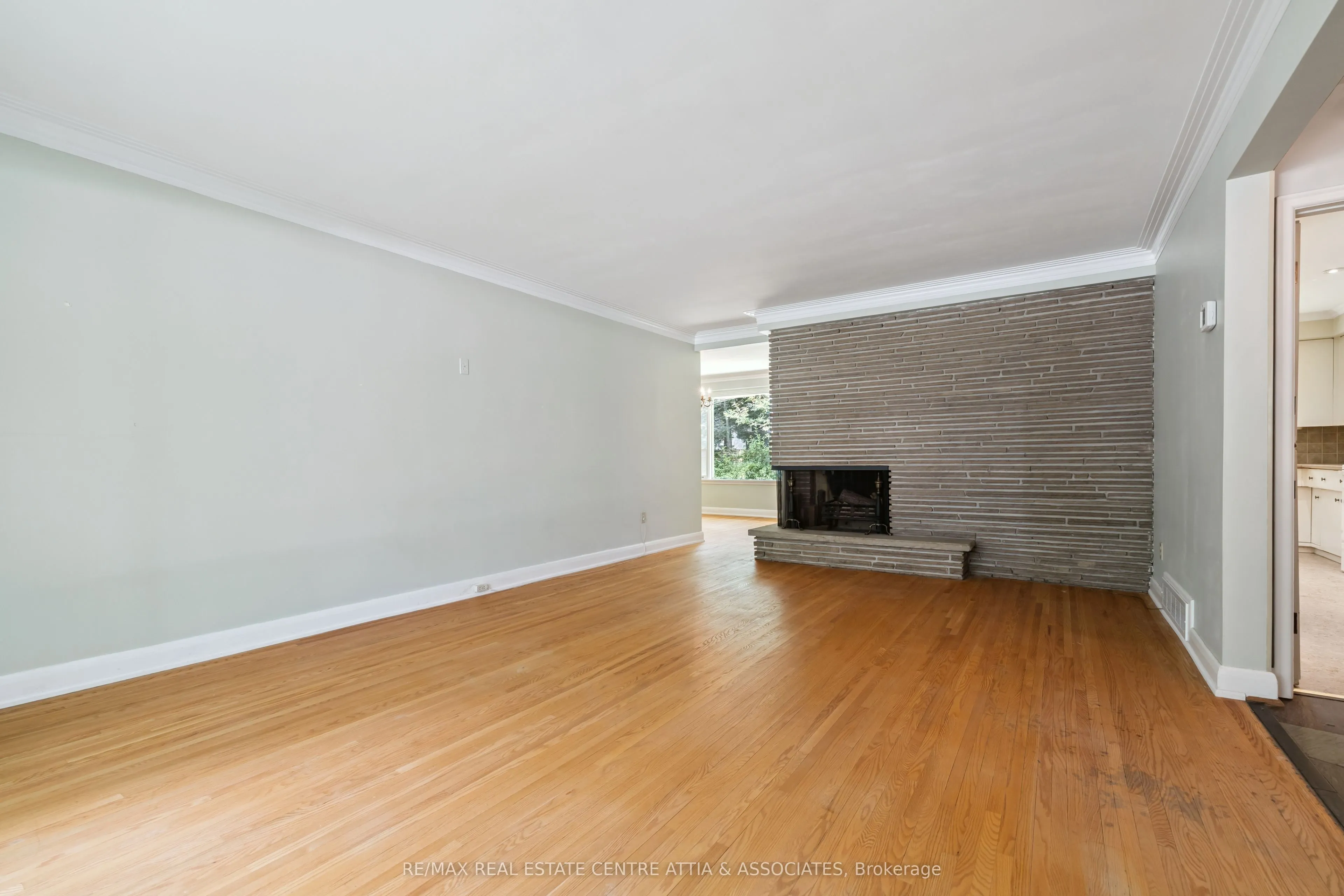 1475 Merrow Road