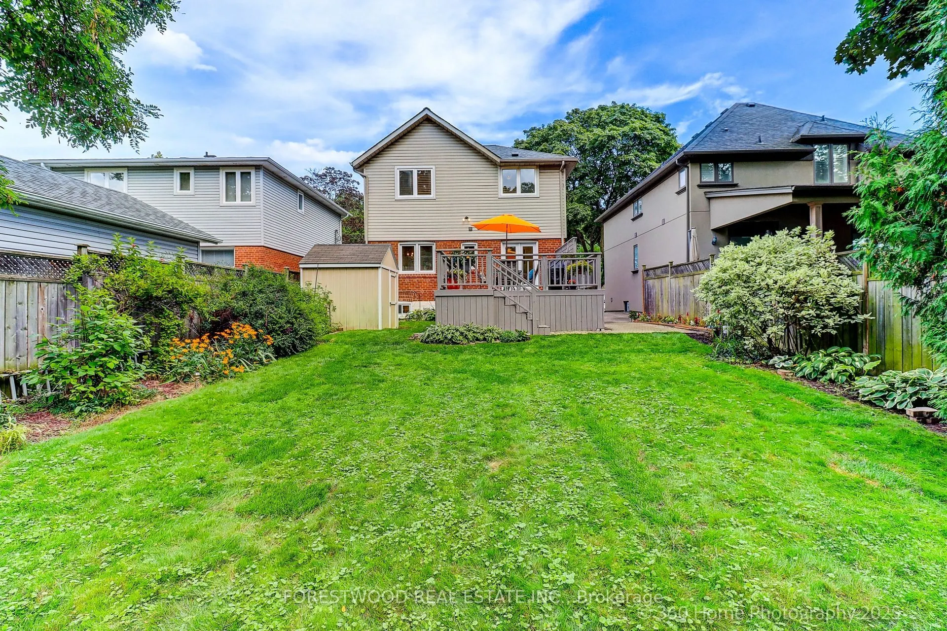16 Westhead Road