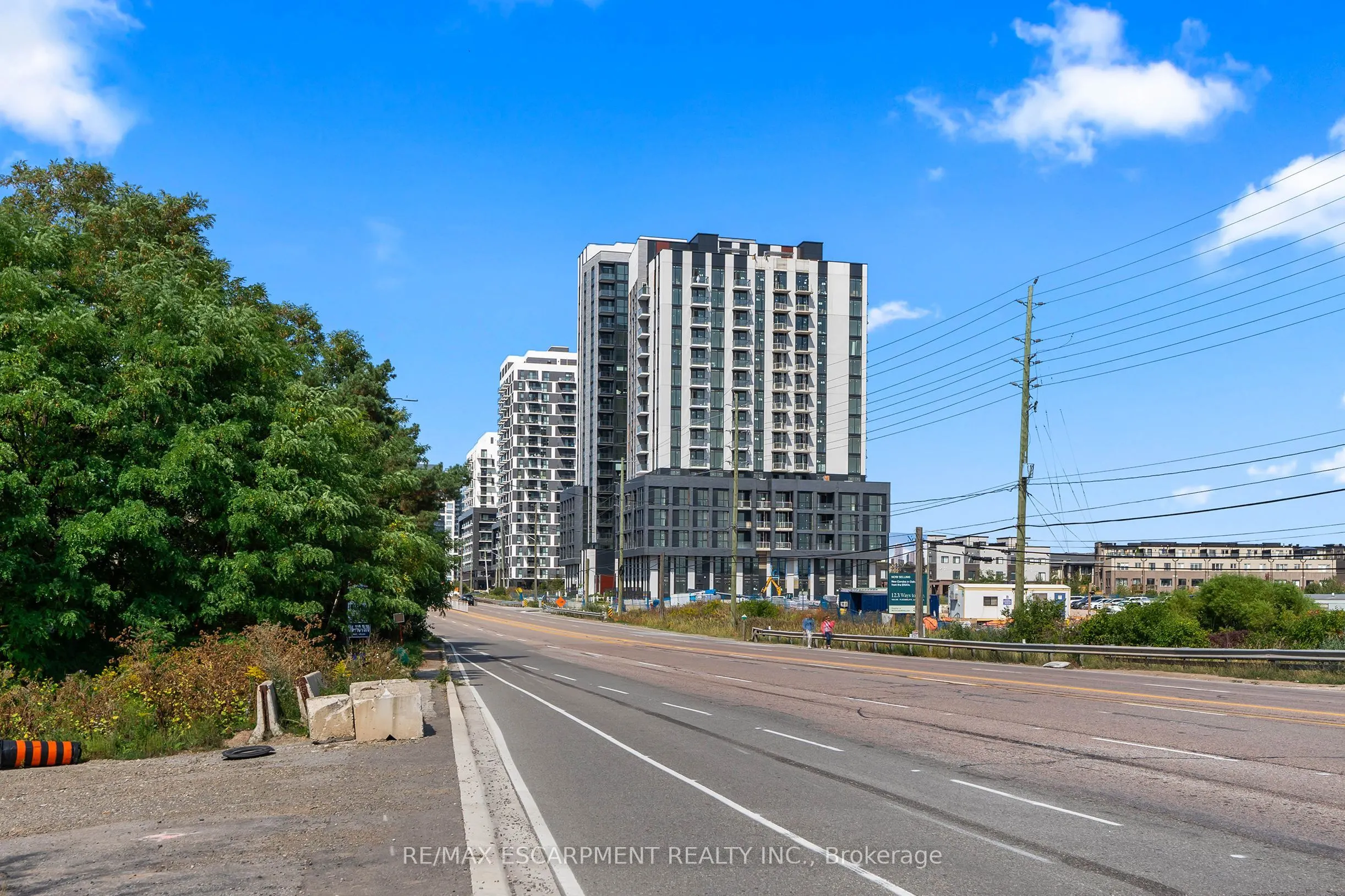 3079 Trafalgar Road, #1808