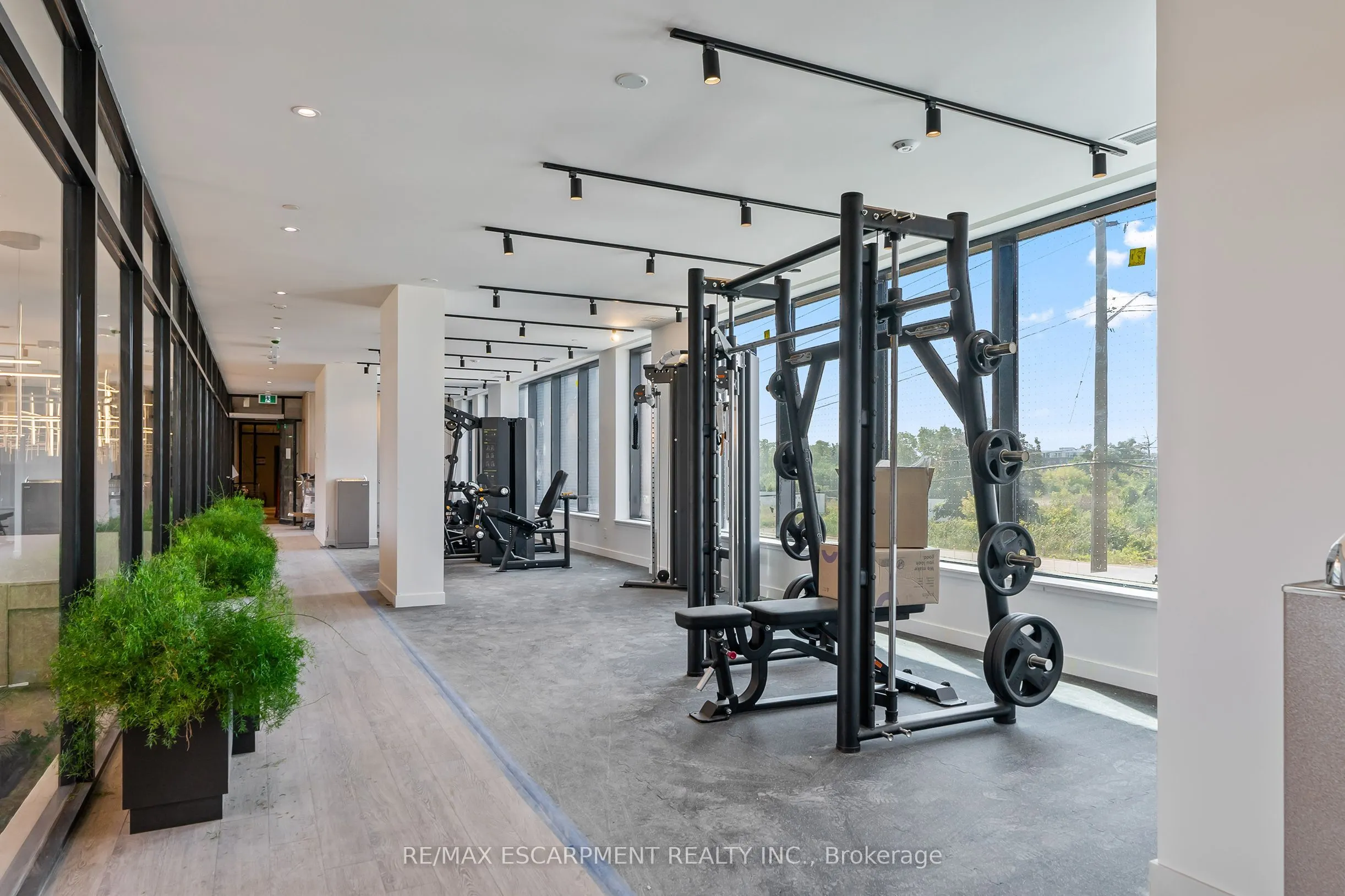 3079 Trafalgar Road, #1808