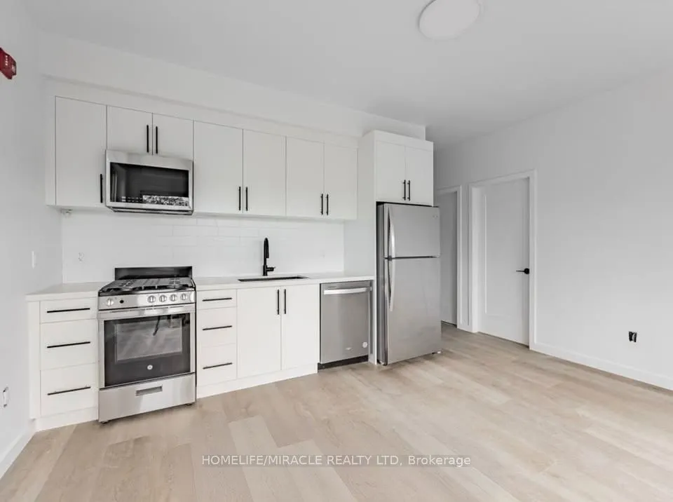 1103 Dufferin Street, #1