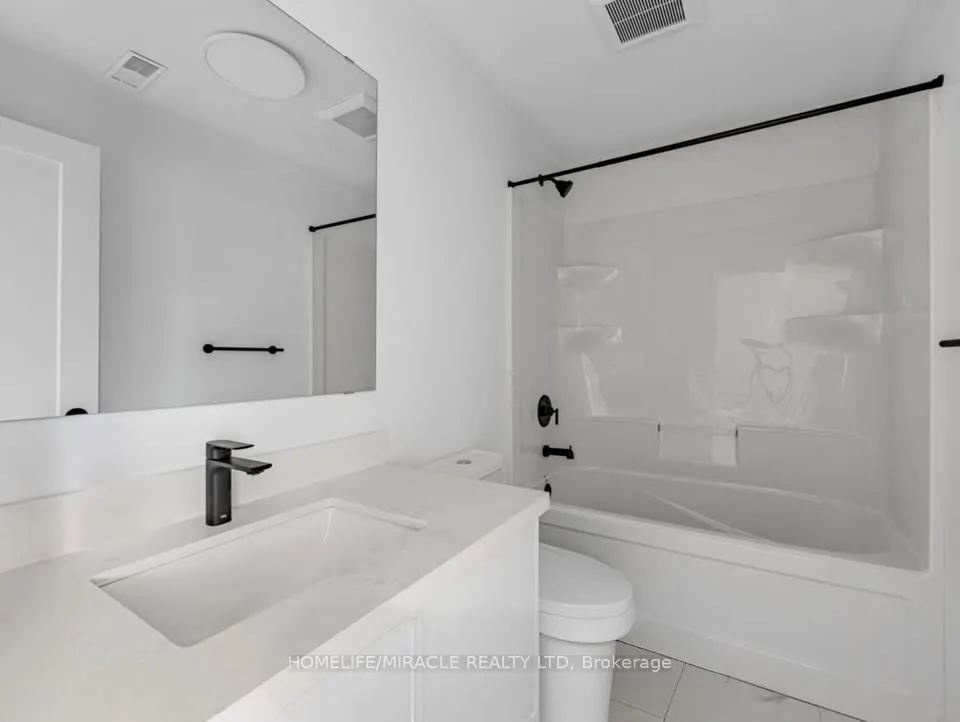 1103 Dufferin Street, #1