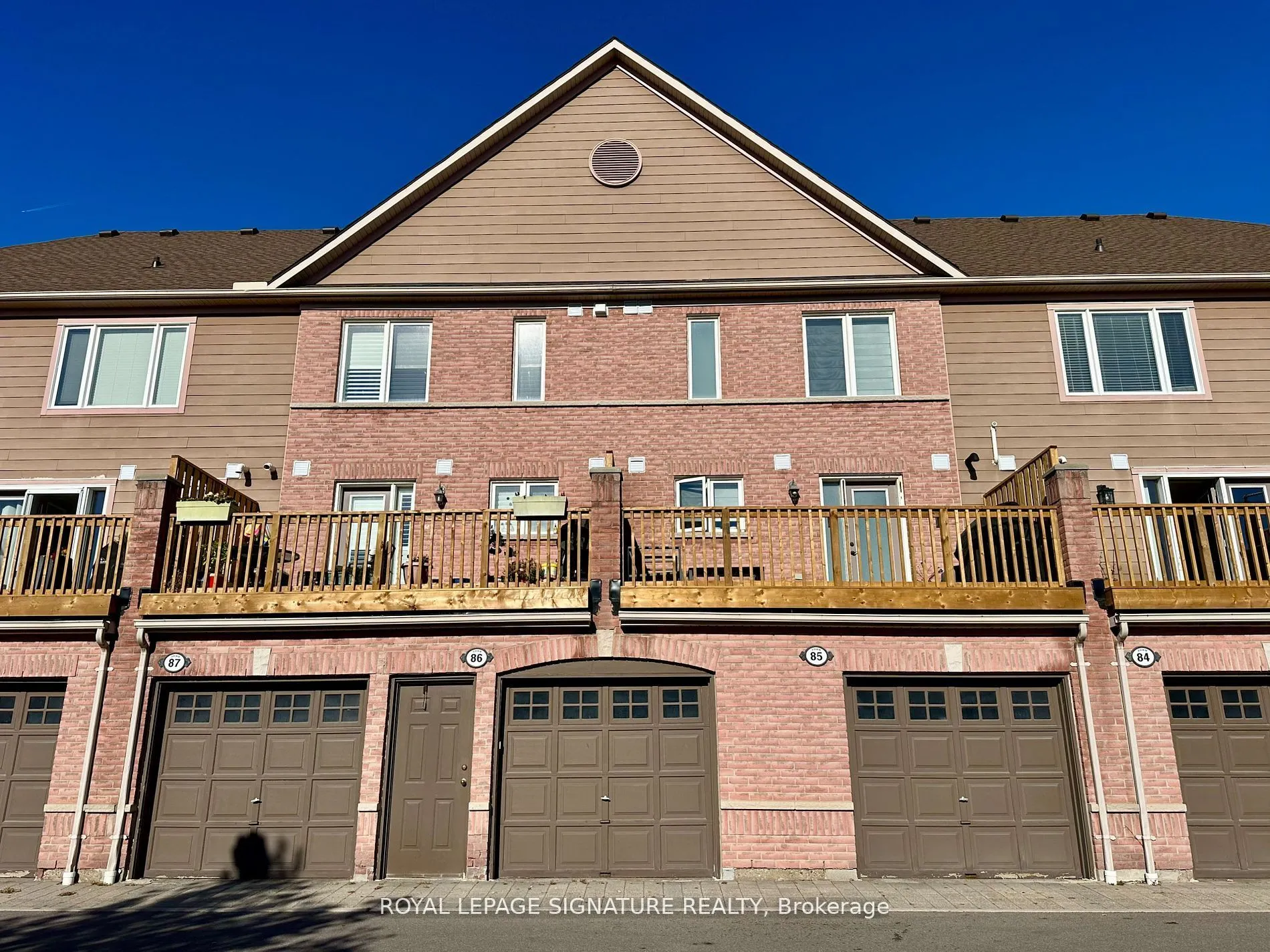 3088 Eglinton Avenue, #86