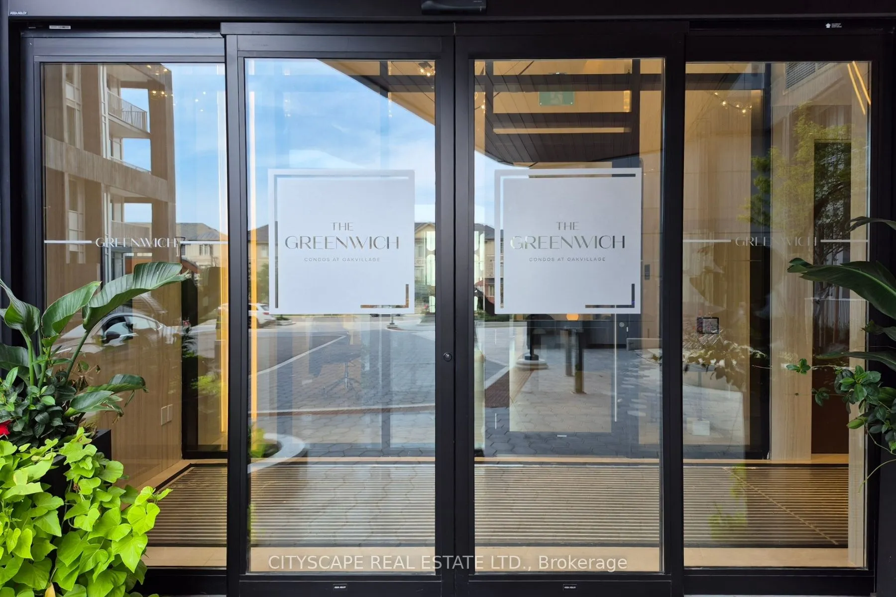 3240 William Coltson Avenue, #909