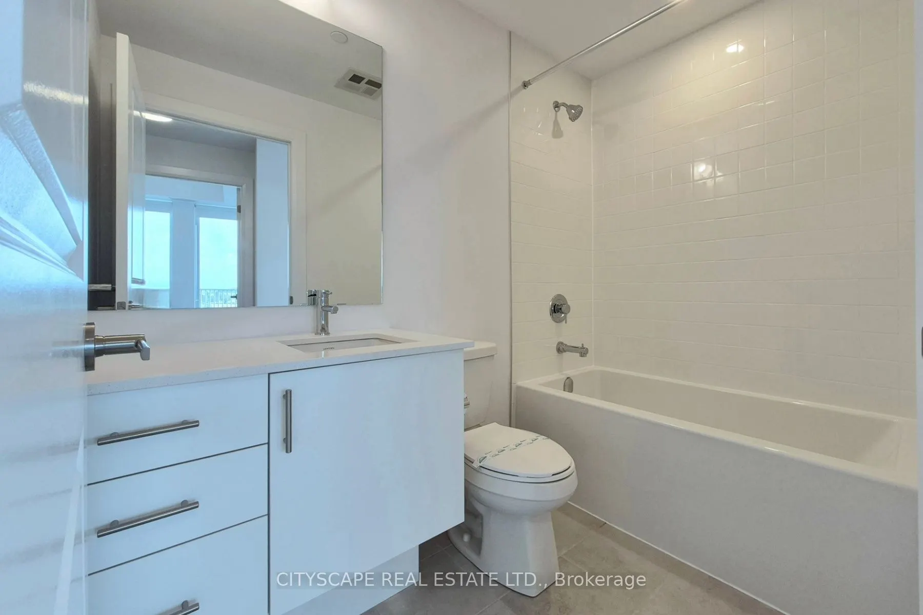 3240 William Coltson Avenue, #909