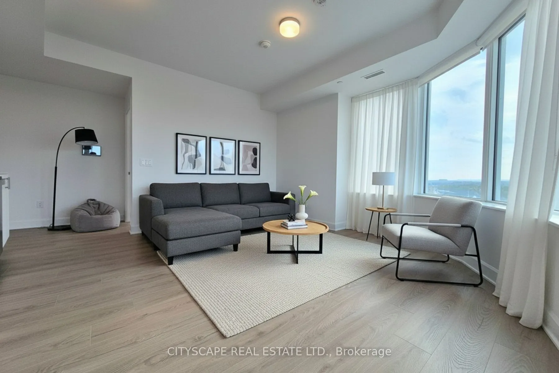3240 William Coltson Avenue, #909