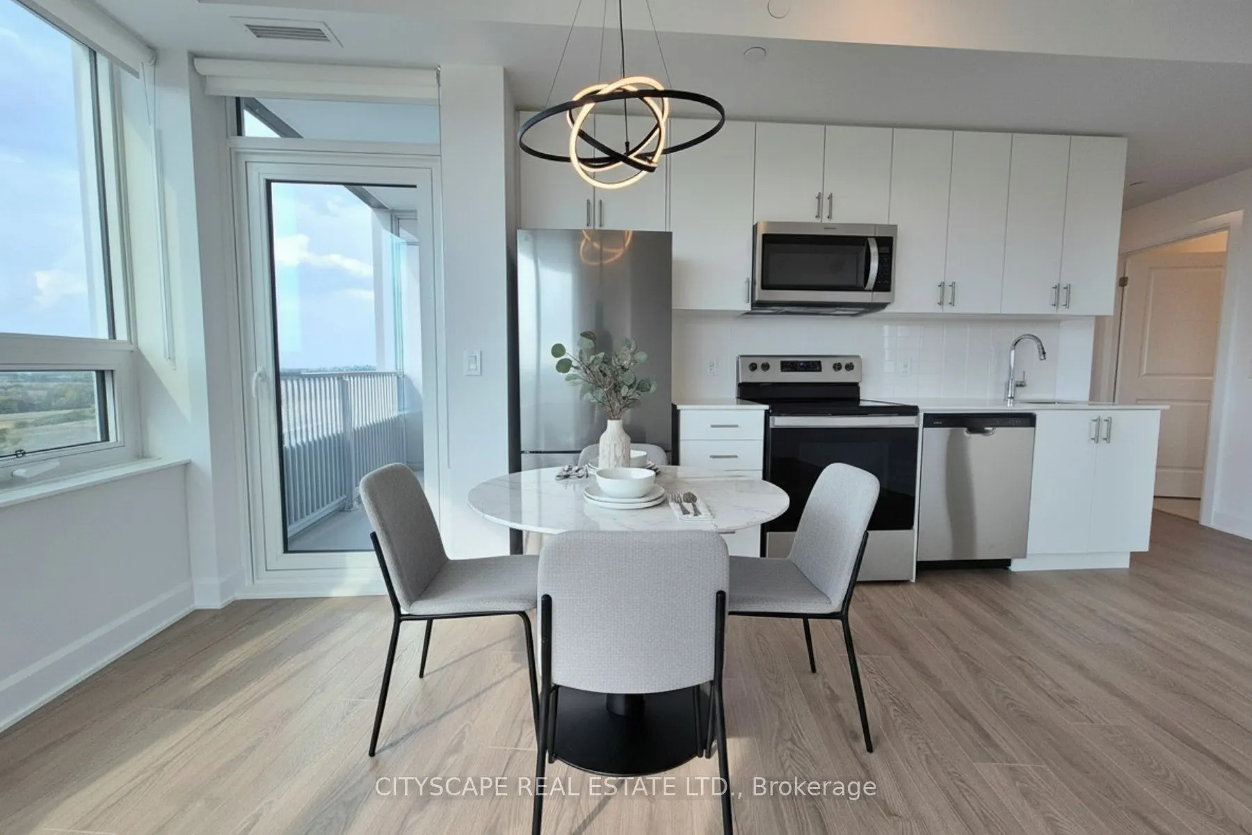 3240 William Coltson Avenue, #909