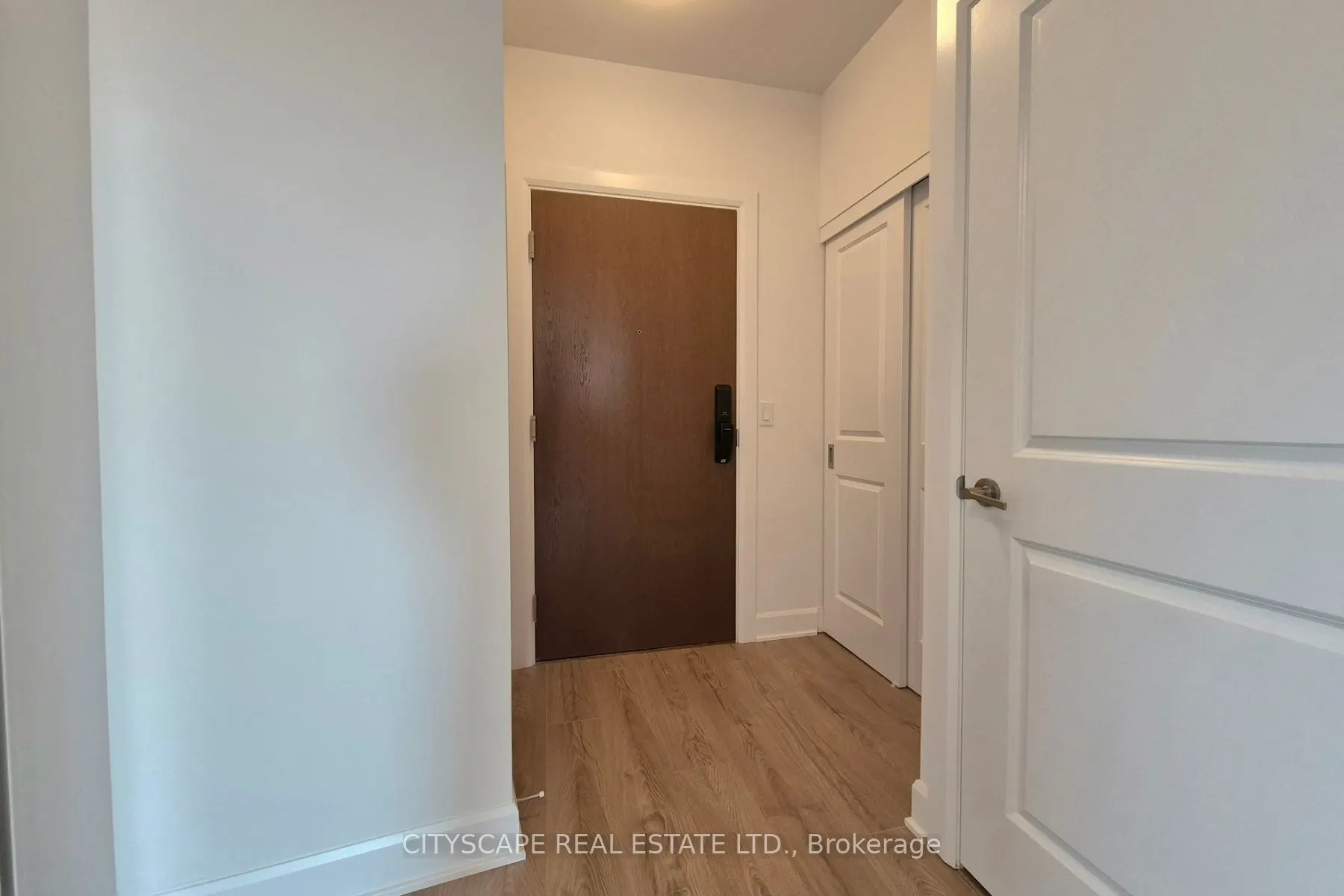 3240 William Coltson Avenue, #909
