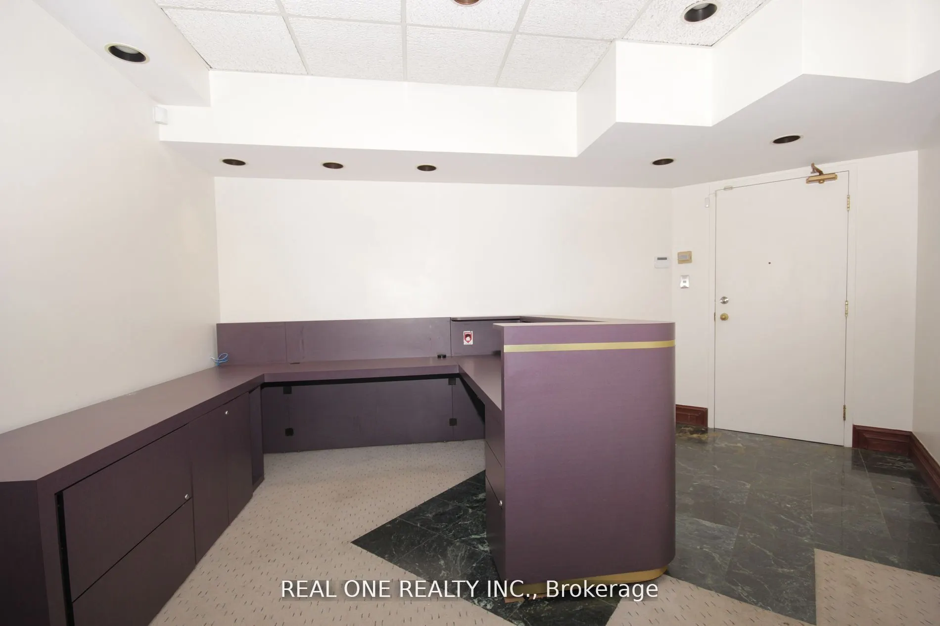 1280 Finch Avenue W, #601