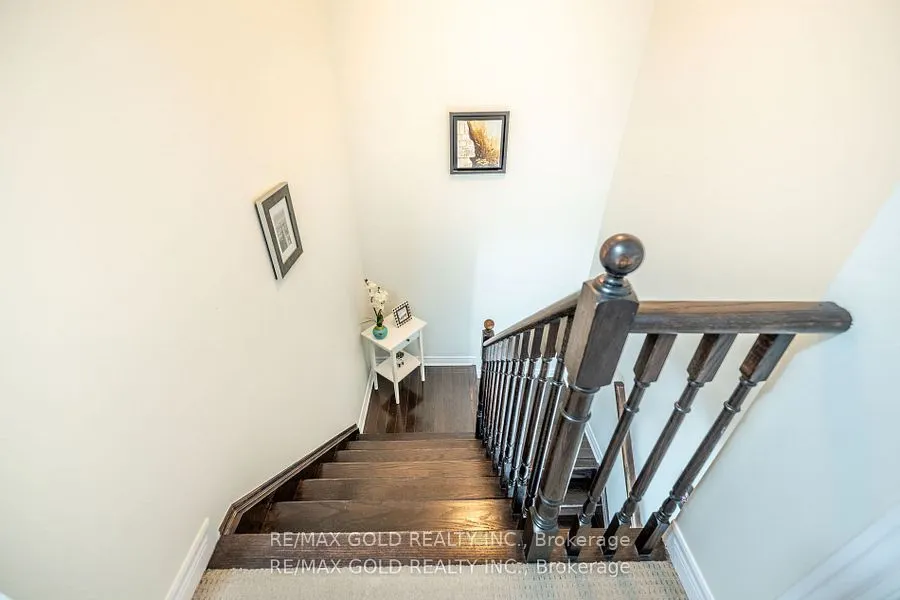 34 Rockbrook Trail