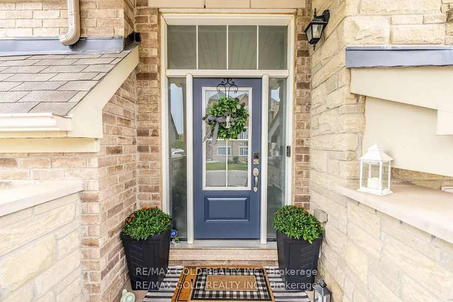 34 Rockbrook Trail
