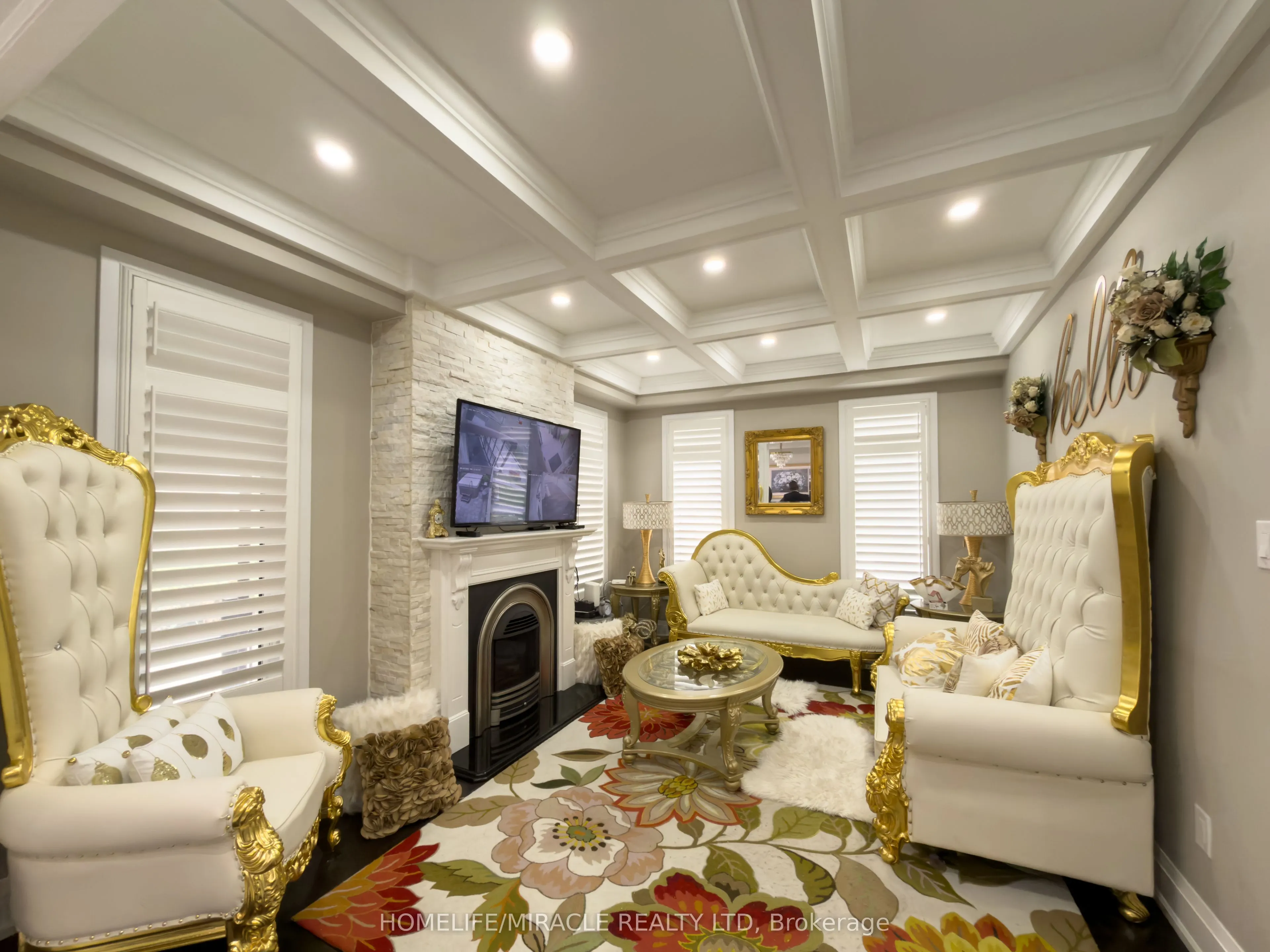 404 Queen Mary Drive