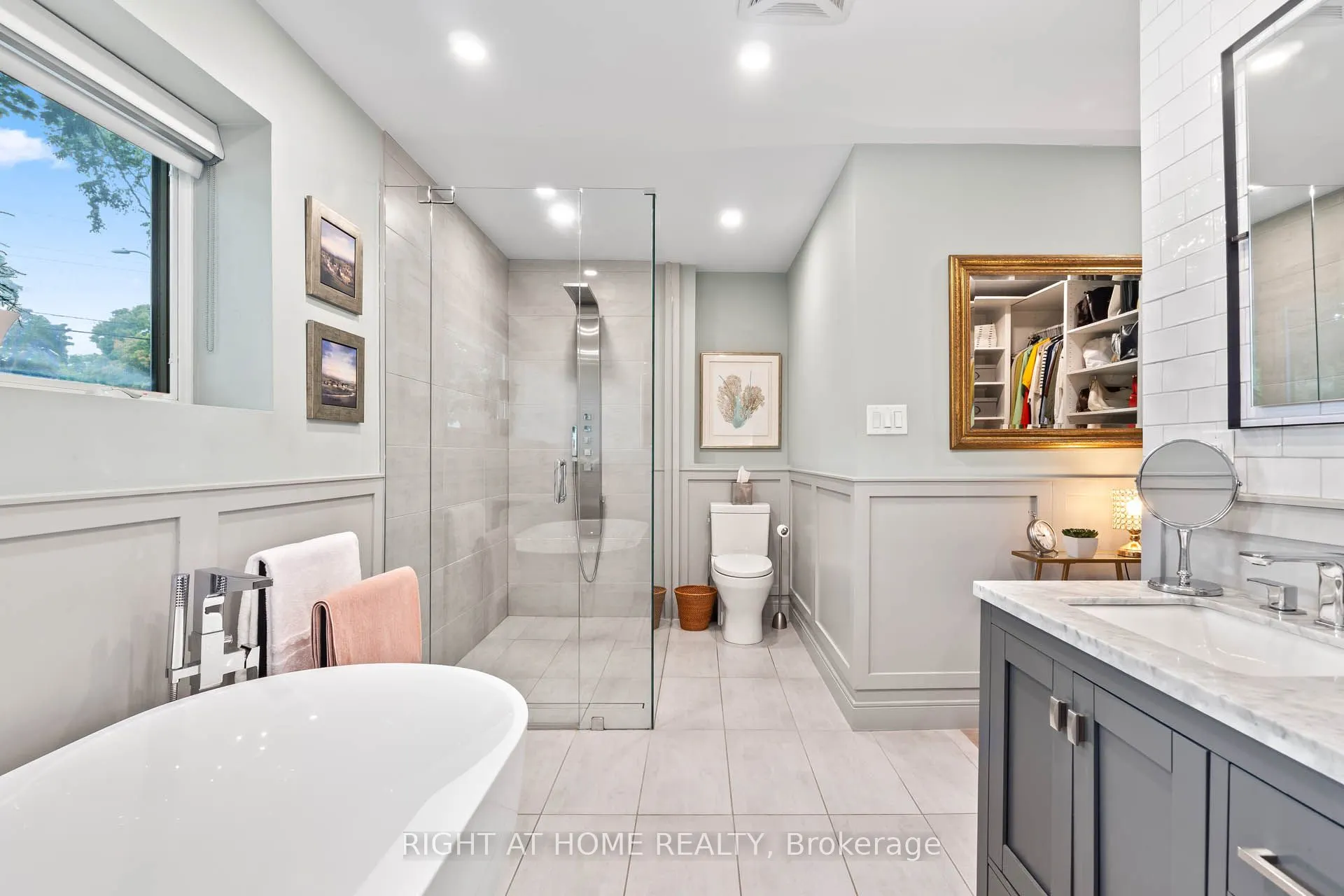 545 Huron Drive