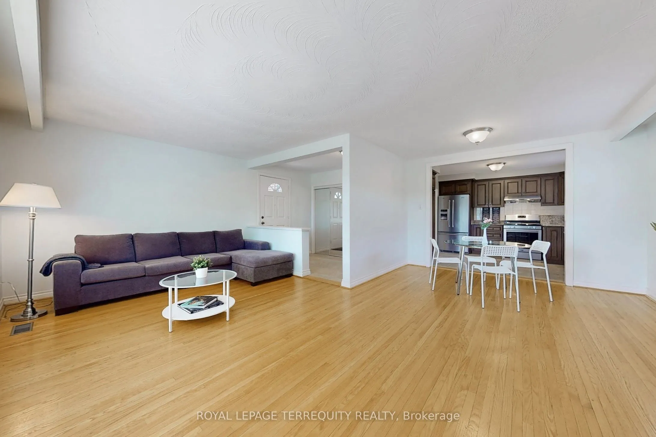 8 Cromer Place
