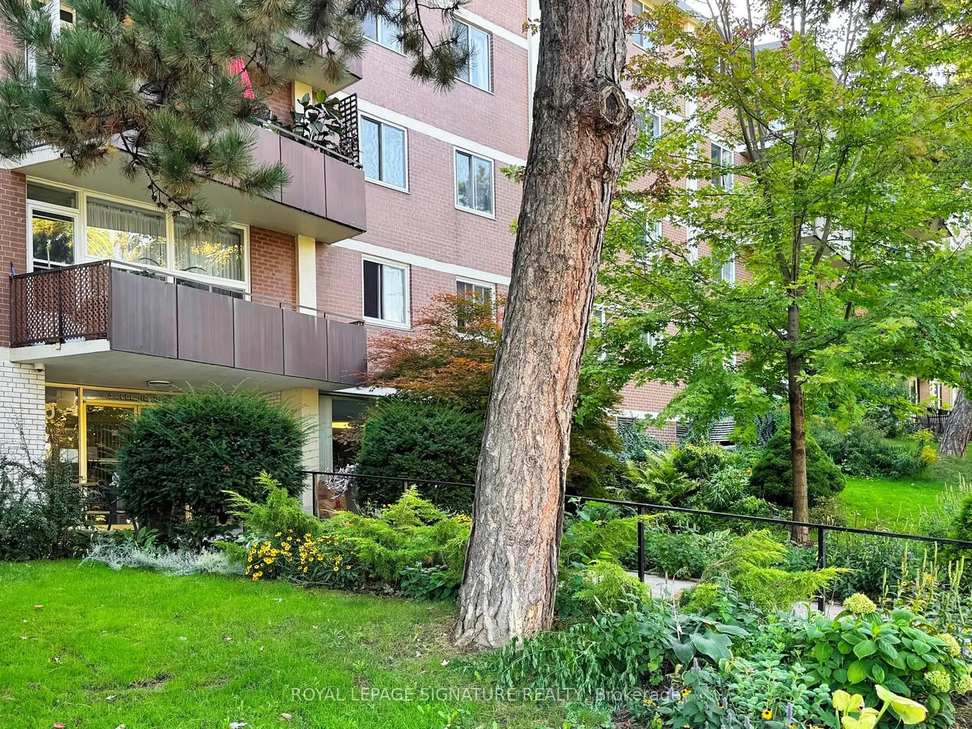 80 Coe Hill Drive, #PH09