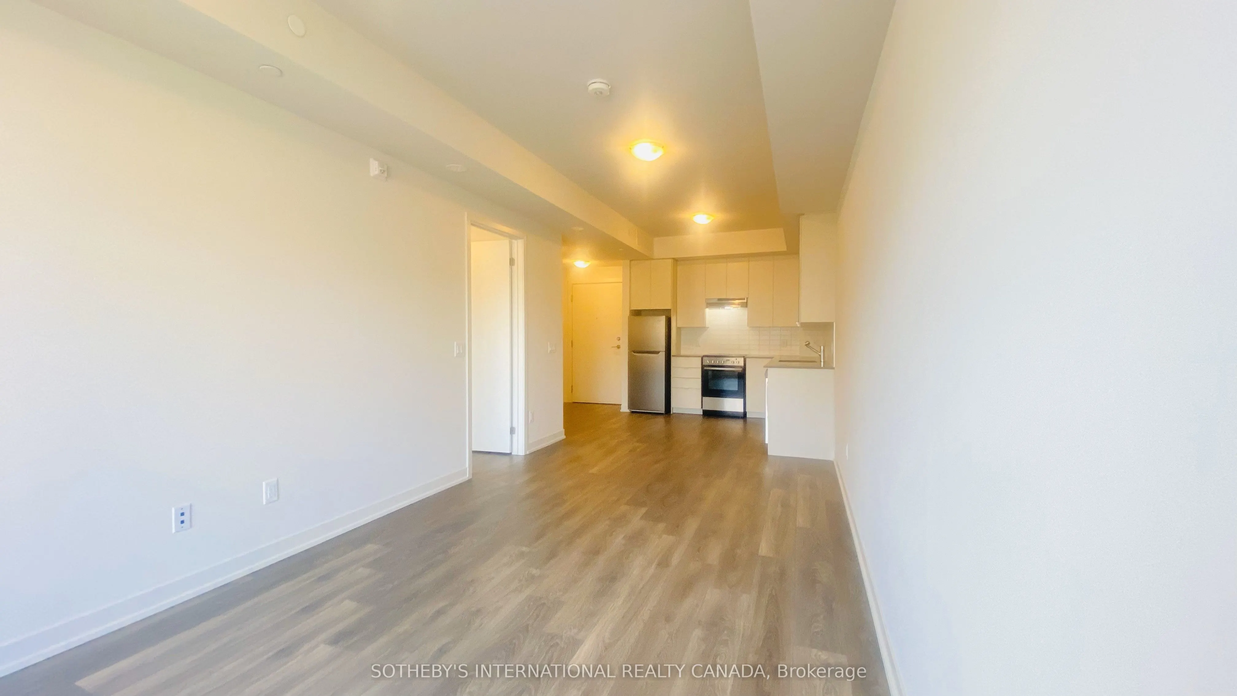 62 Sky Harbour Drive, #216
