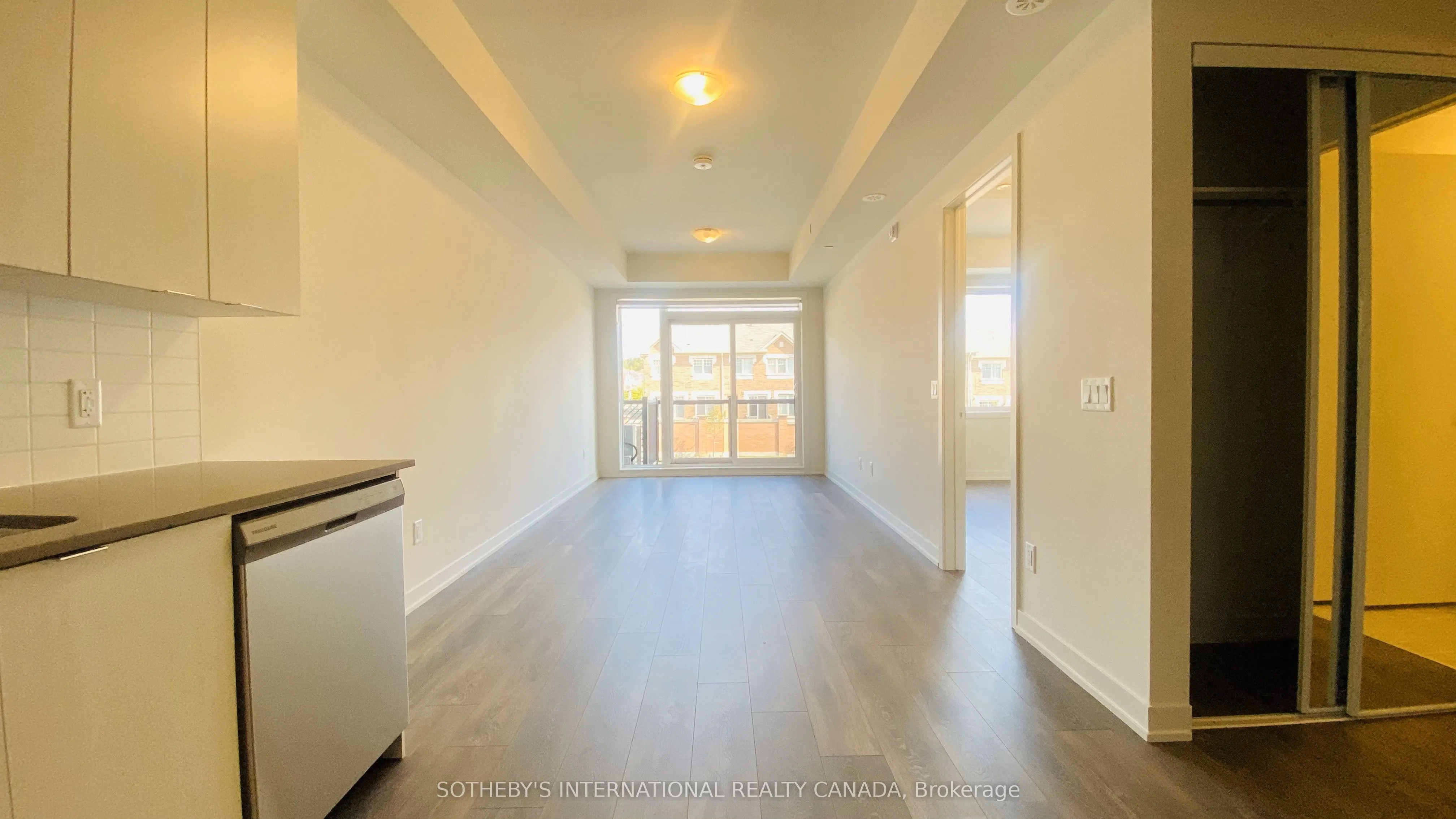 62 Sky Harbour Drive, #216