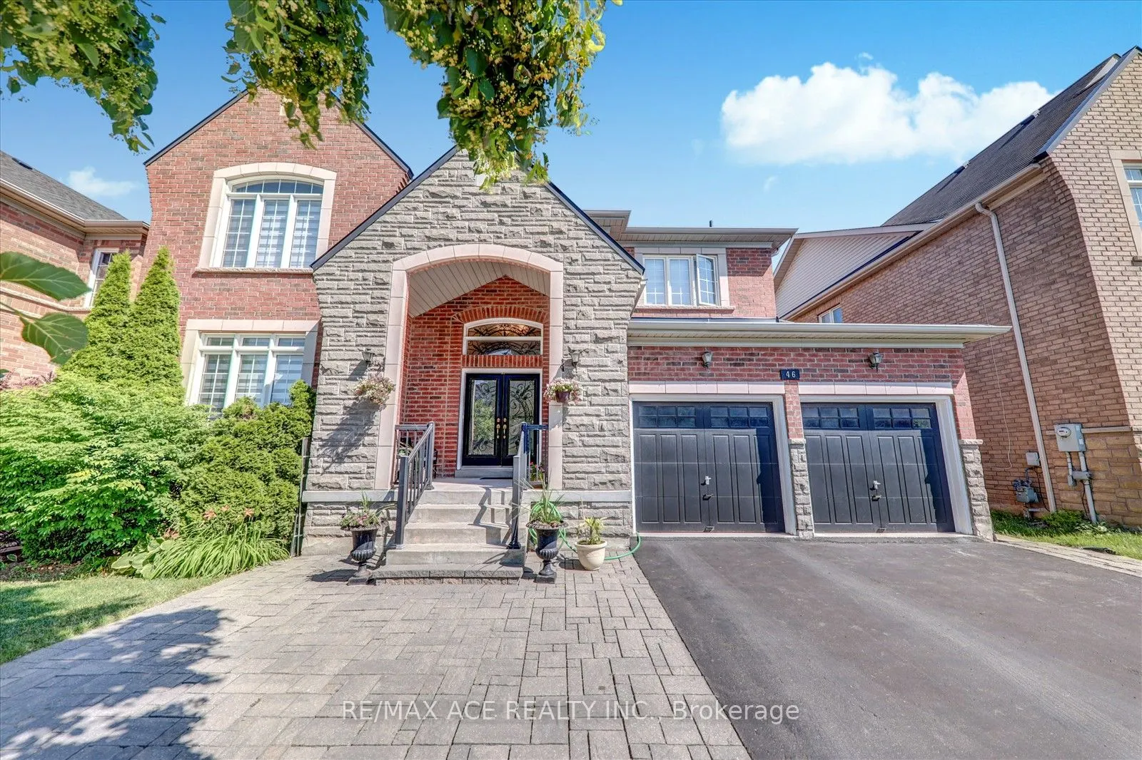 46 Purebrook Crescent