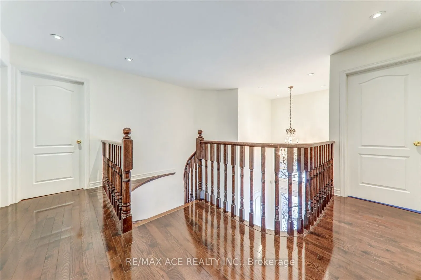 46 Purebrook Crescent