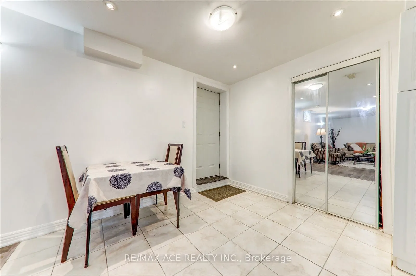 46 Purebrook Crescent