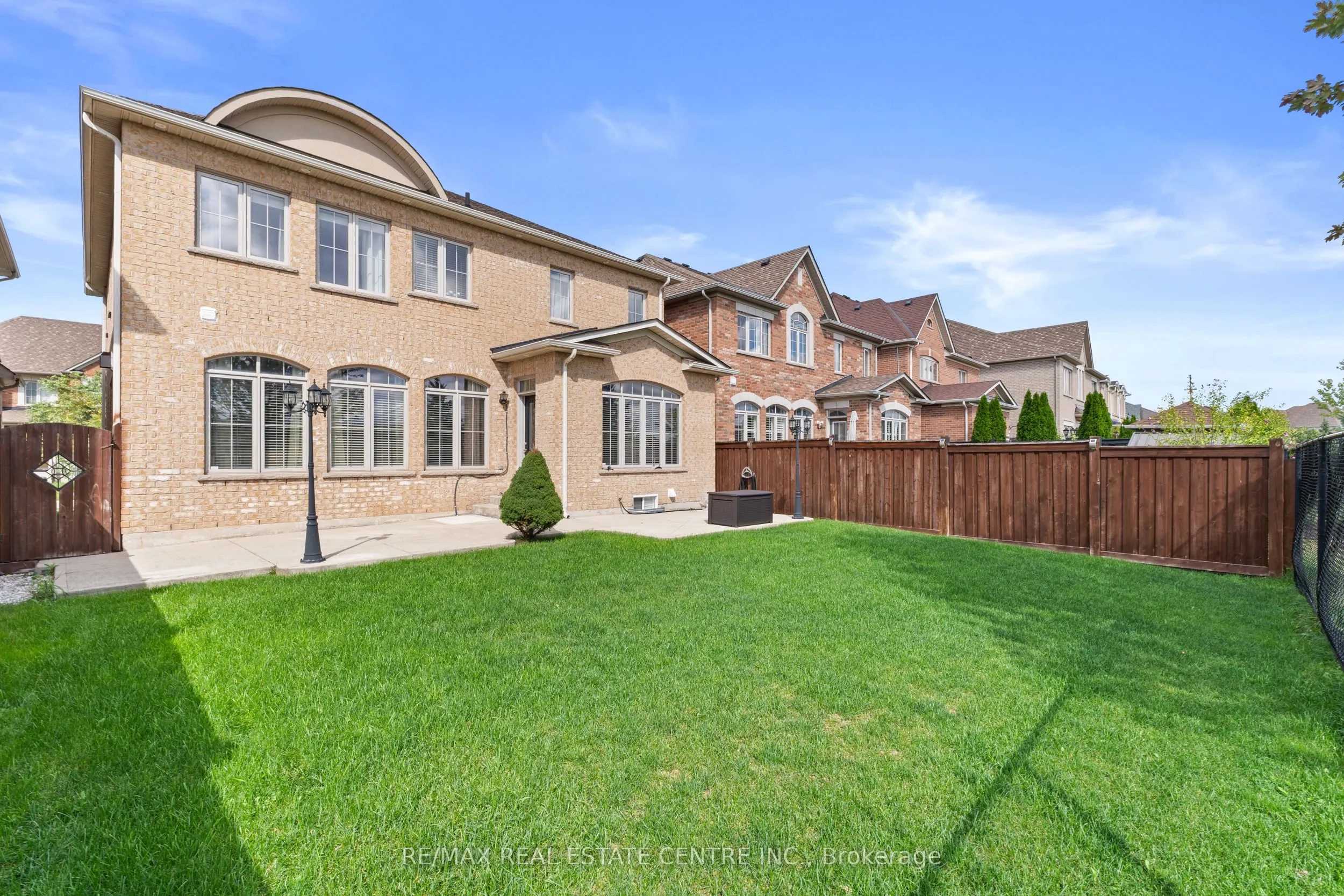 4 Junetown Circle