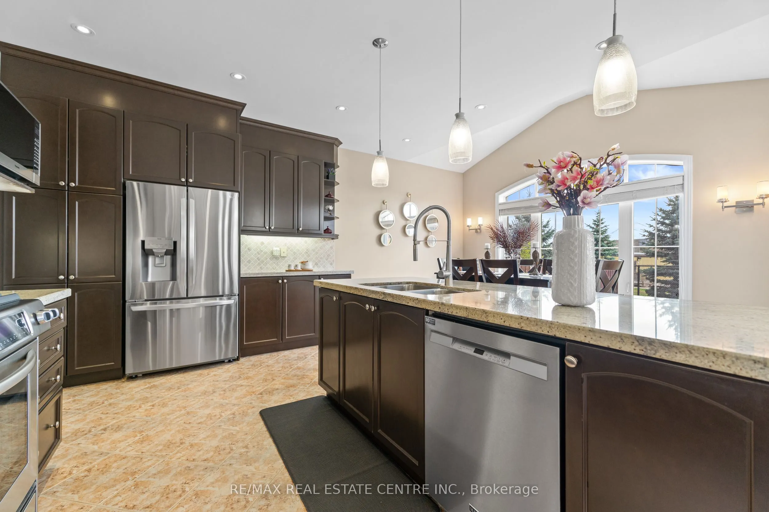 4 Junetown Circle