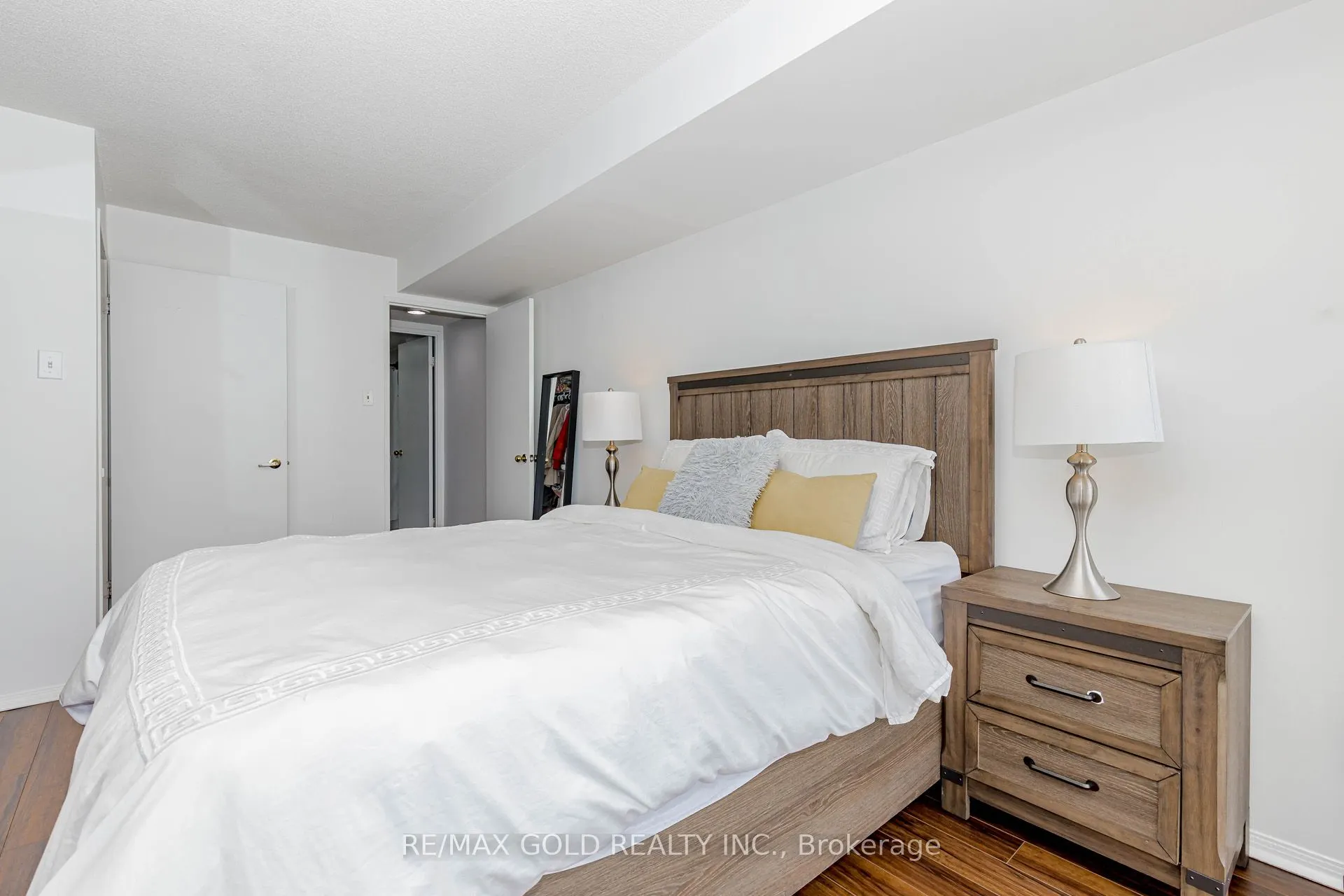 4205 Shipp Drive, #1504