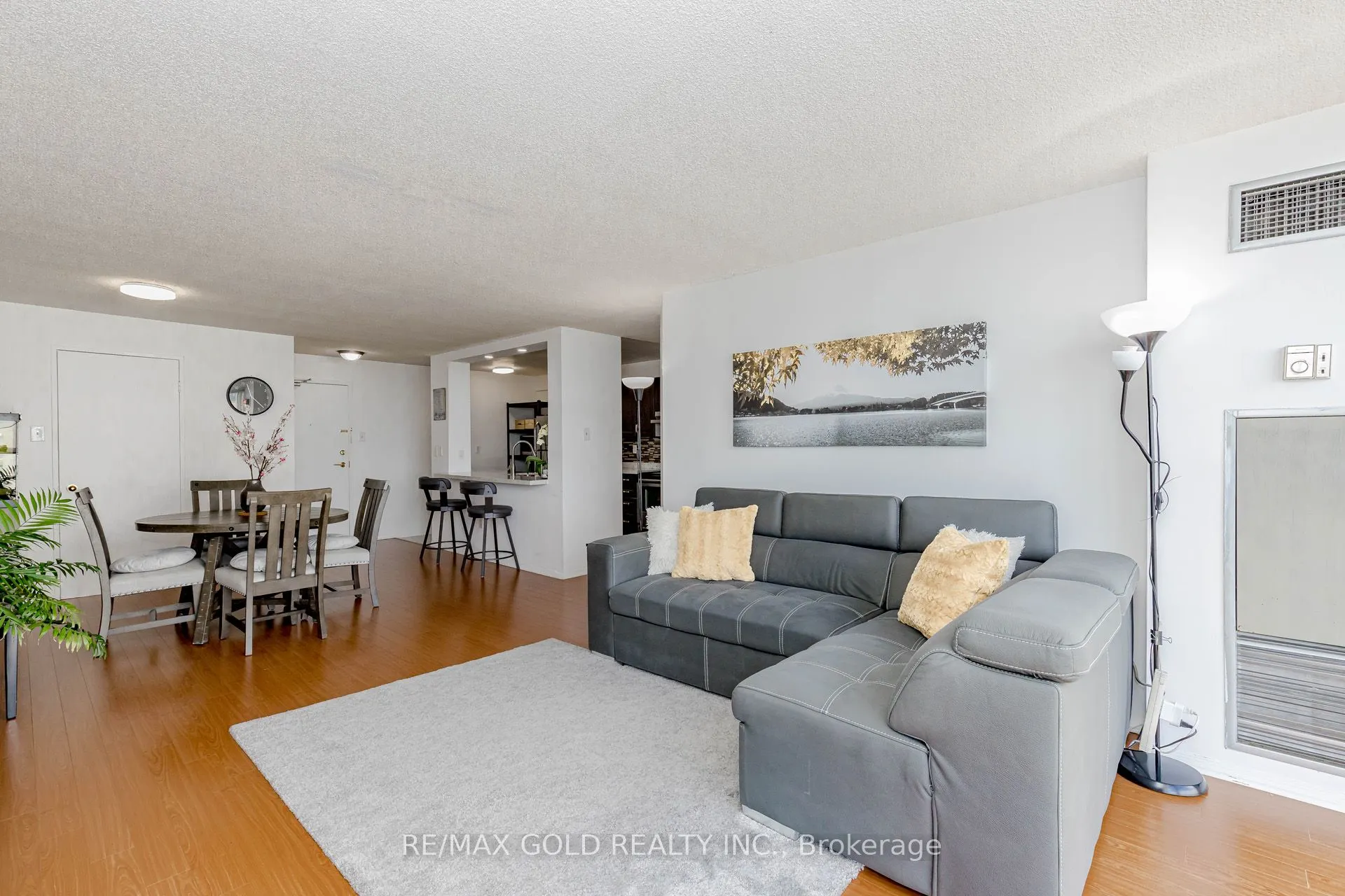 4205 Shipp Drive, #1504