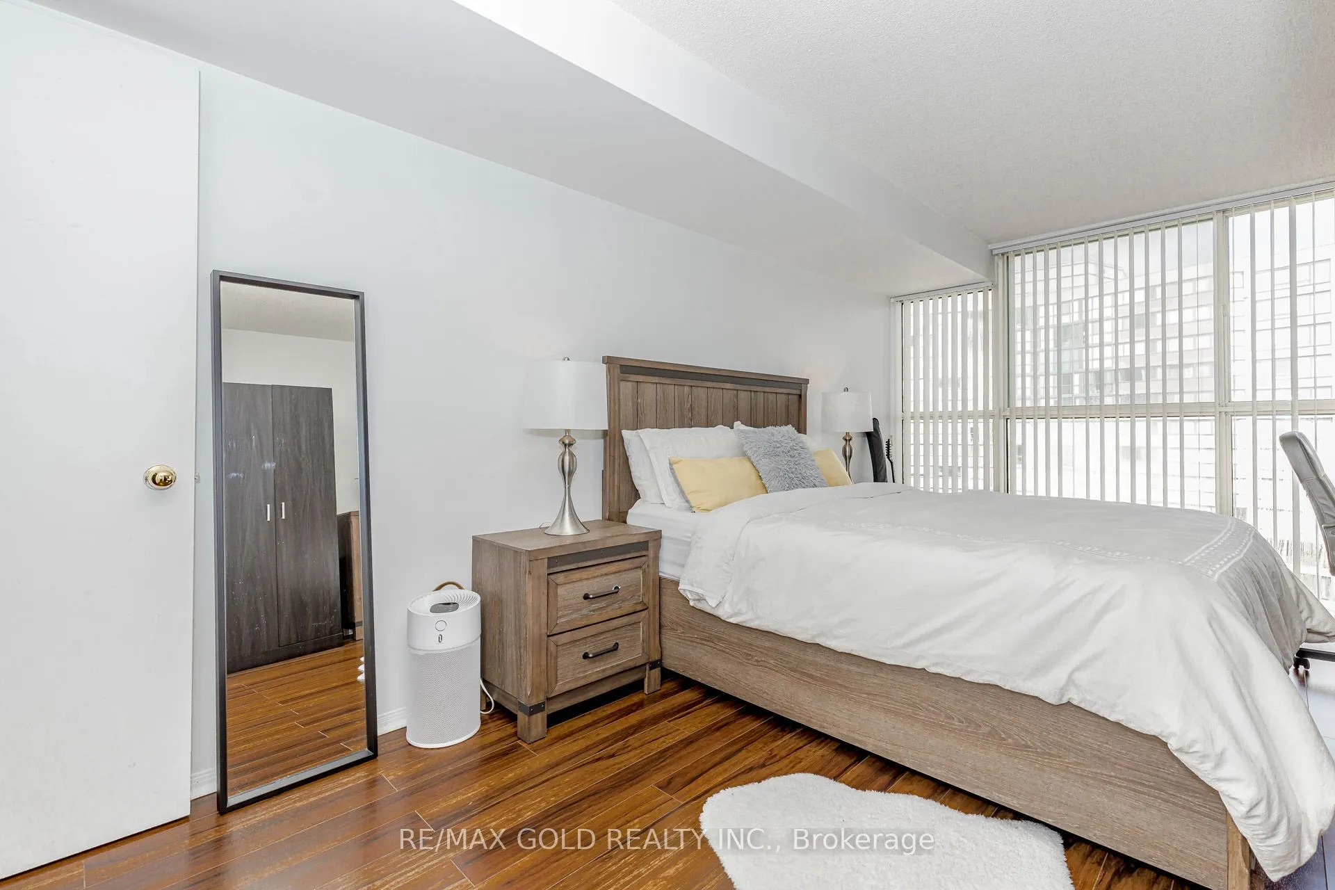 4205 Shipp Drive, #1504
