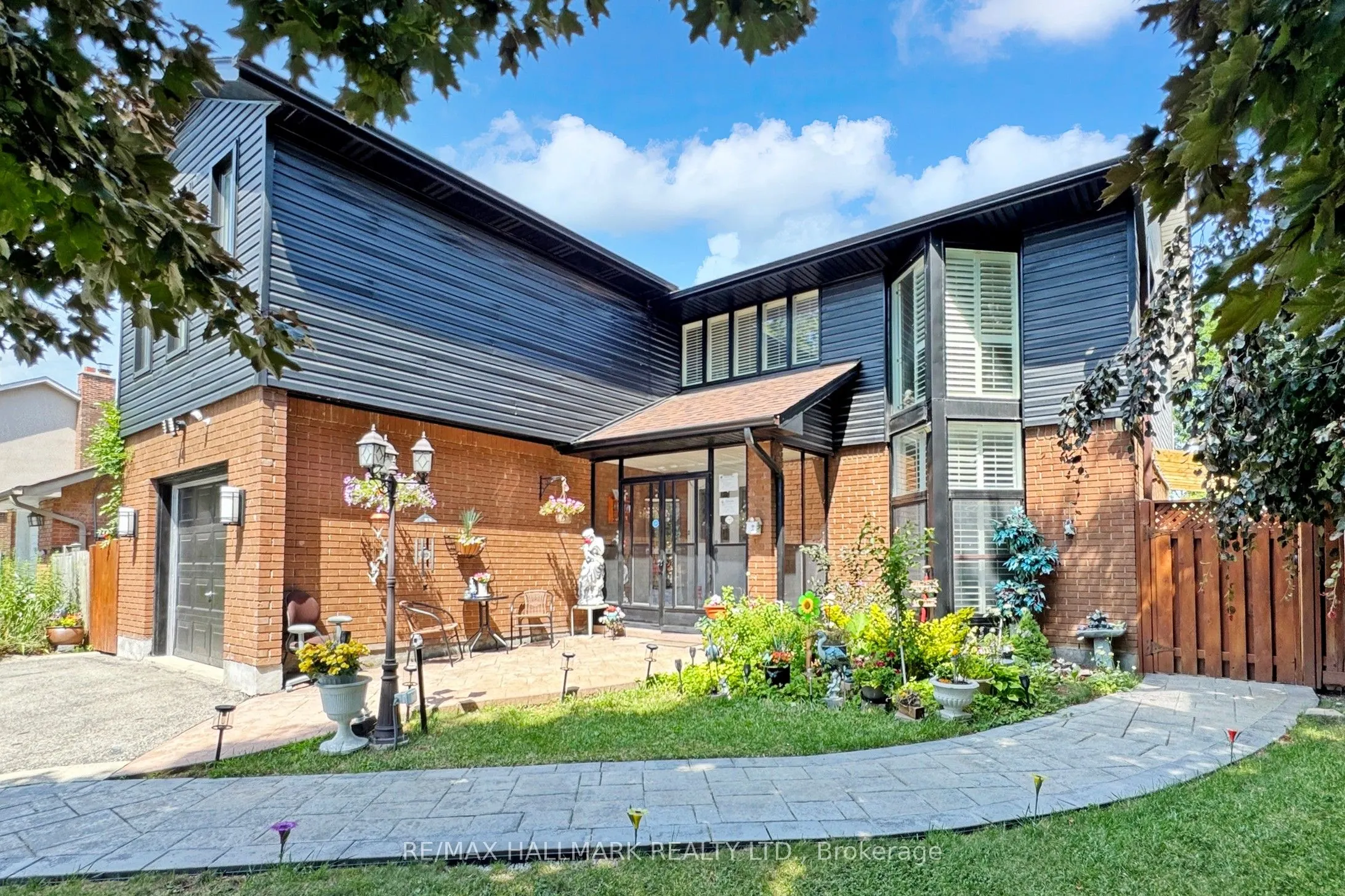 33 Parkside Drive