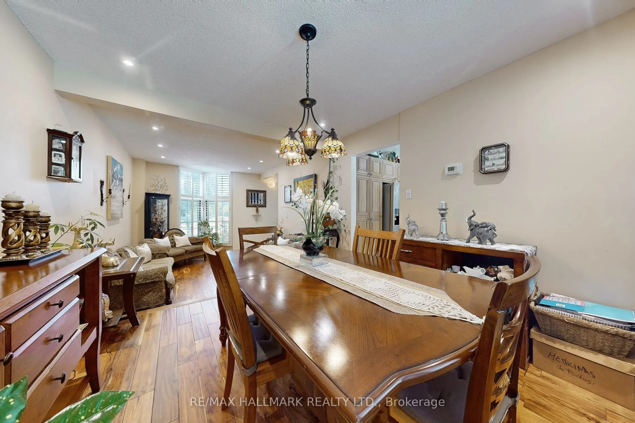 33 Parkside Drive